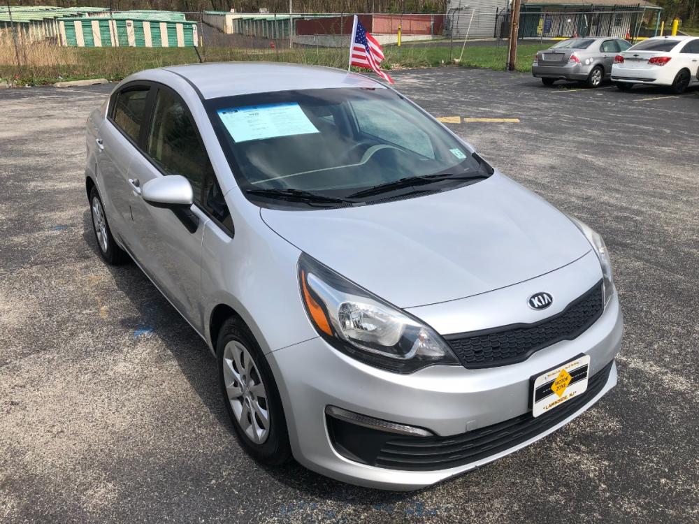 2016 Silver Kia Rio LX (KNADM4A36G6) with an 1.6L L4 DOHC 16V engine, AUTOMATIC transmission, located at 341 N White Horse Pike, Lawnside, NJ, 08045, (888) -696, 39.855621, -75.027451 - Photo #0