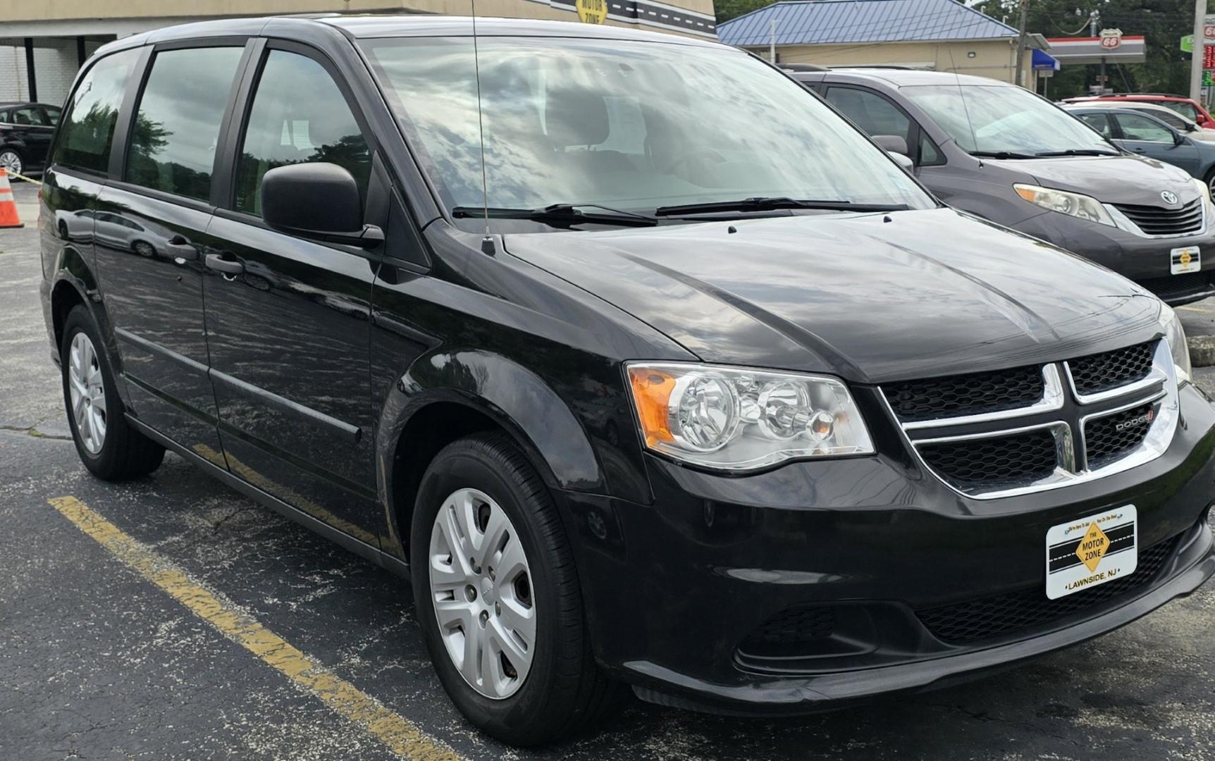 2015 Blue Dodge Grand Caravan Passenger (2C4RDGBG3FR) with an V6, Flex Fuel, 3.6 Liter engine, Automatic, 6-Spd transmission, located at 1010 N White Horse Pike, Stratford, NJ, 08084, (856) 262-9500, 39.838921, -75.011497 - Photo#0