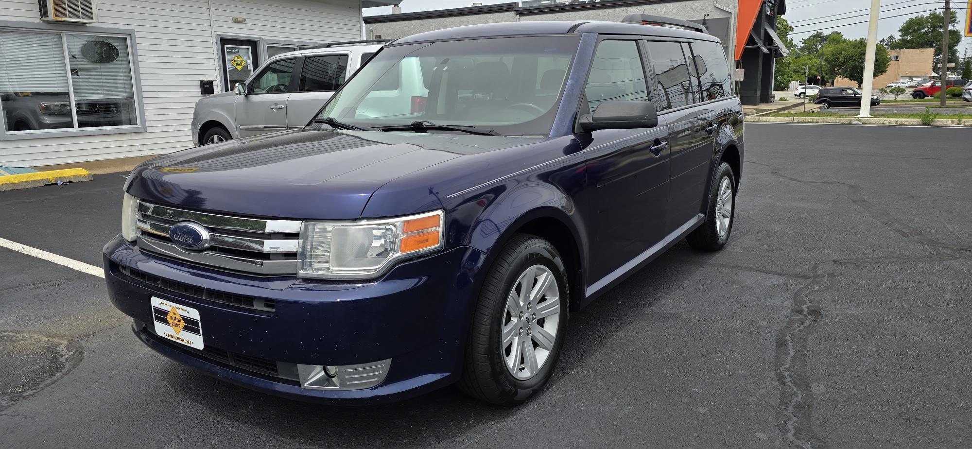 photo of 2011 Ford Flex SE Sport Utility 4D
