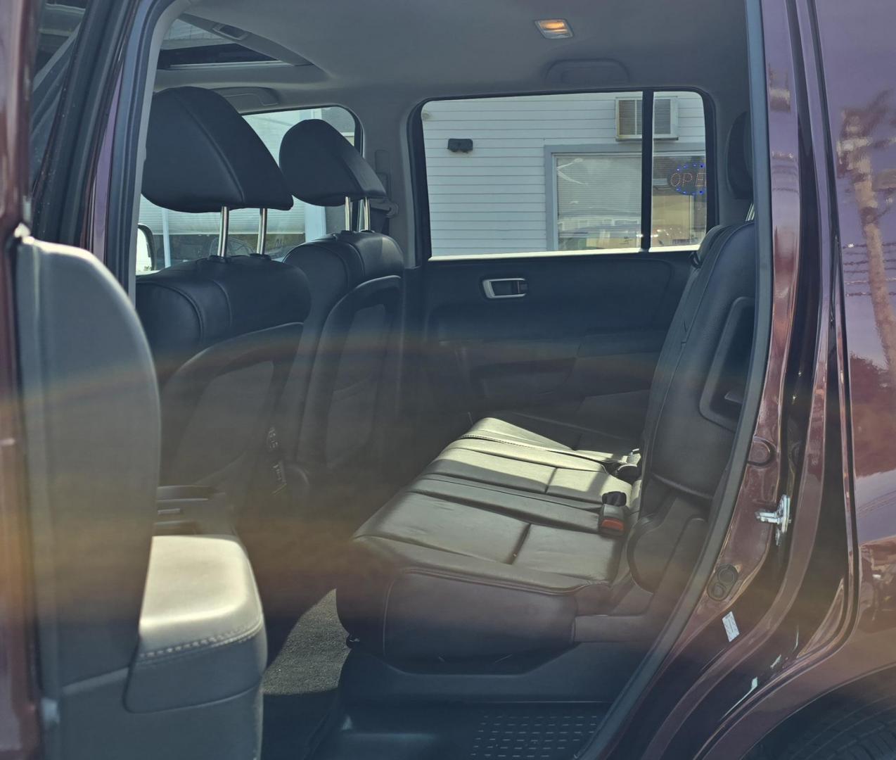 2013 Red Honda Pilot (5FNYF4H50DB) with an V6, i-VTEC, 3.5 Liter engine, Automatic, 5-Spd transmission, located at 1010 N White Horse Pike, Stratford, NJ, 08084, (856) 262-9500, 39.838921, -75.011497 - Photo#6