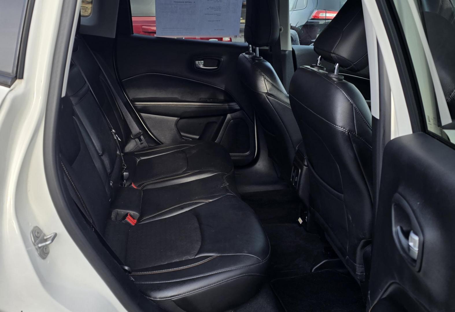 2018 White Jeep Compass Latitude (3C4NJDBB7JT) with an 4-Cyl, MultiAir, 2.4 Liter engine, Automatic, 9-Spd transmission, located at 1010 N White Horse Pike, Stratford, NJ, 08084, (856) 262-9500, 39.838921, -75.011497 - Photo#6