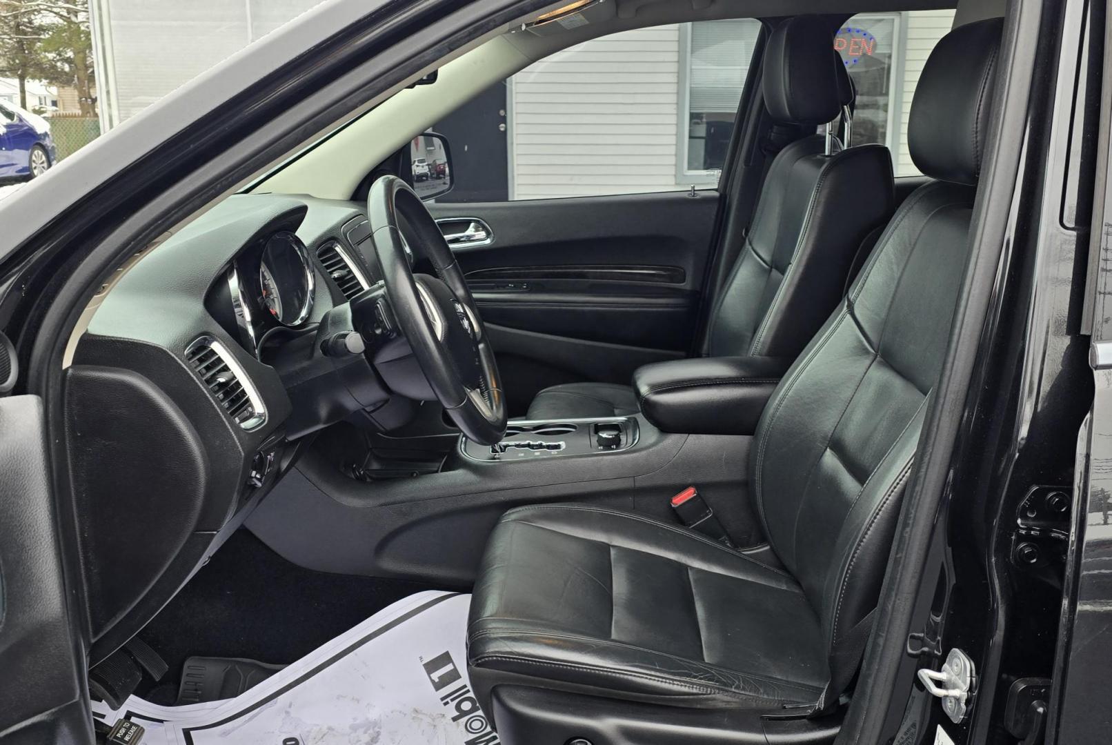 2013 Black Dodge Durango Crew (1C4SDJDT9DC) with an V8, HEMI, 5.7 Liter engine, Auto, 5-Spd w/OD transmission, located at 1010 N White Horse Pike, Stratford, NJ, 08084, (856) 262-9500, 39.838921, -75.011497 - Photo#6