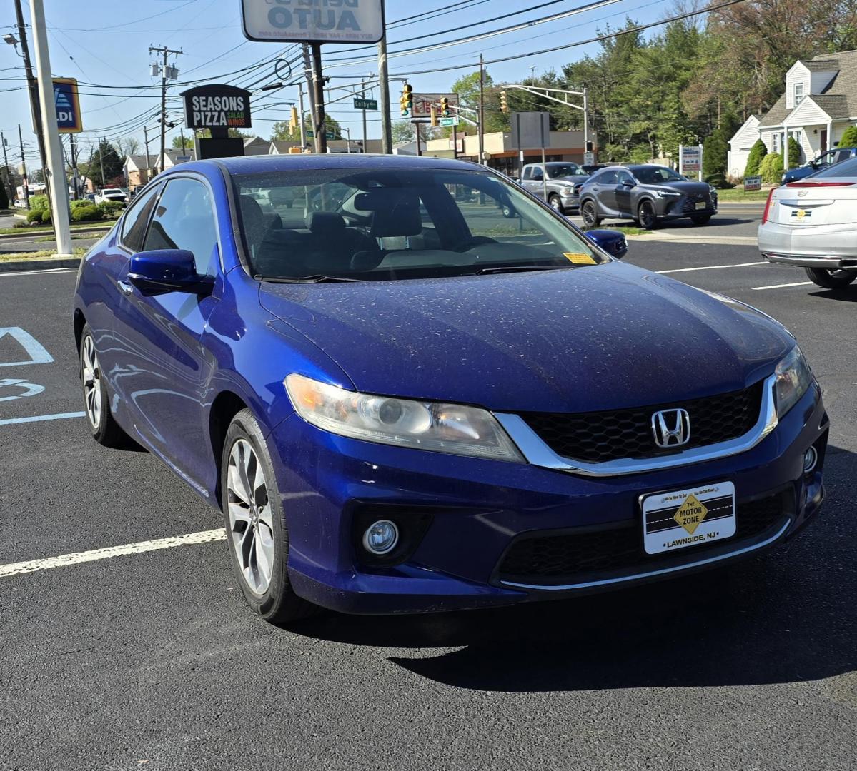 2015 Blue /Black Honda Accord EX-L (1HGCT1B8XFA) with an 4-Cyl, i-VTEC, 2.4 Liter engine, Auto, CVT w/Sport Mode transmission, located at 1010 N White Horse Pike, Stratford, NJ, 08084, (856) 262-9500, 39.838921, -75.011497 - Photo#1