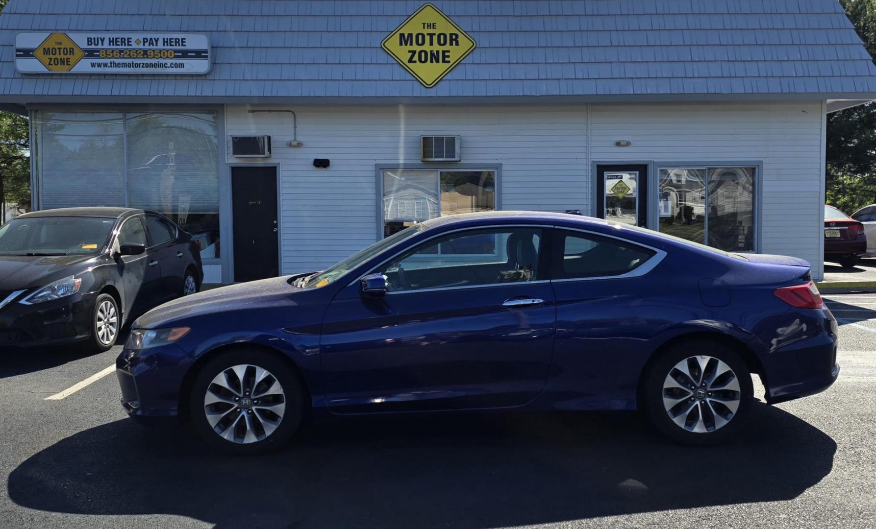 2015 Blue /Black Honda Accord EX-L (1HGCT1B8XFA) with an 4-Cyl, i-VTEC, 2.4 Liter engine, Auto, CVT w/Sport Mode transmission, located at 1010 N White Horse Pike, Stratford, NJ, 08084, (856) 262-9500, 39.838921, -75.011497 - Photo#2