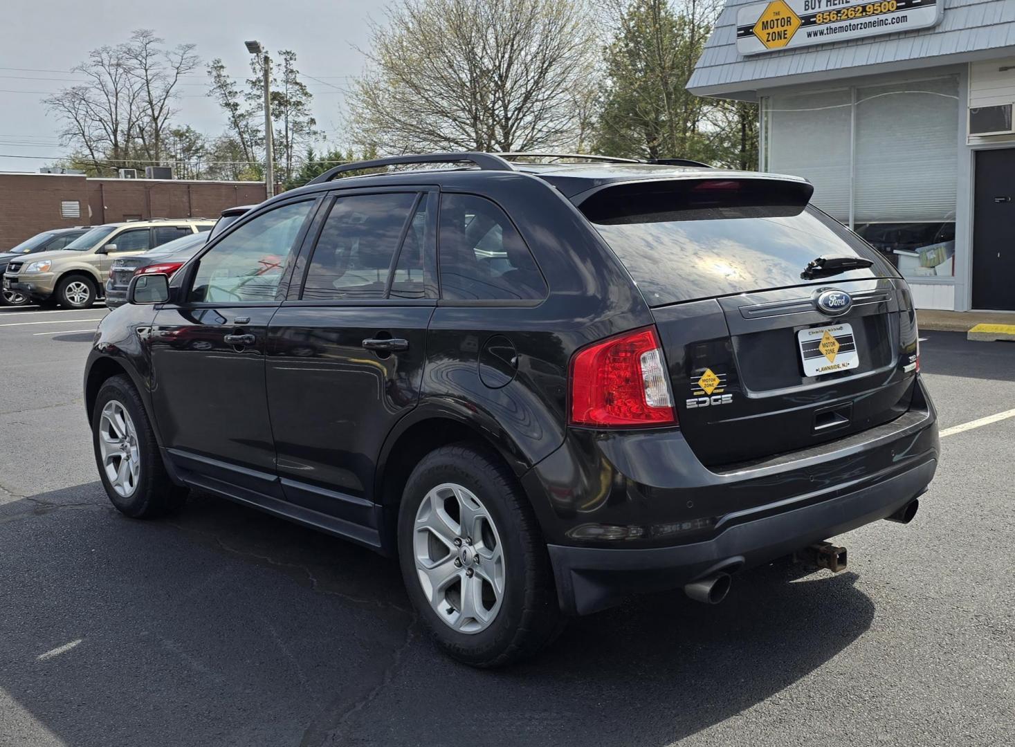 2013 Black Ford Edge (2FMDK3J96DB) with an 4-Cyl, EcoBoost, 2.0L engine, Auto, 6-Spd w/SelShft transmission, located at 1010 N White Horse Pike, Stratford, NJ, 08084, (856) 262-9500, 39.838921, -75.011497 - Photo#3