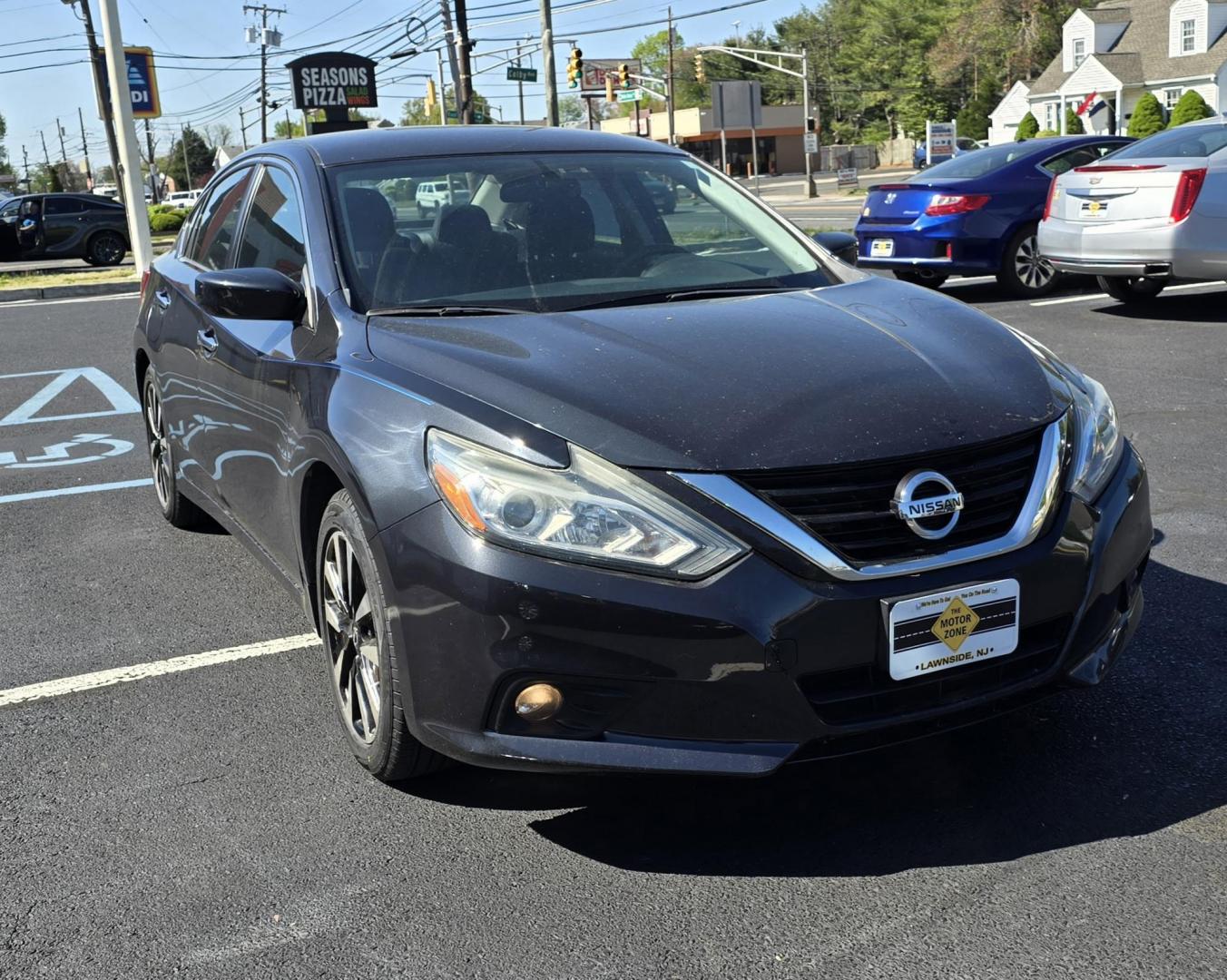 2018 Gray /Black Nissan Altima 2.5 (1N4AL3AP0JC) with an 2.5L L4 DOHC 16V engine, CVT transmission, located at 1010 N White Horse Pike, Stratford, NJ, 08084, (856) 262-9500, 39.838921, -75.011497 - Photo#1