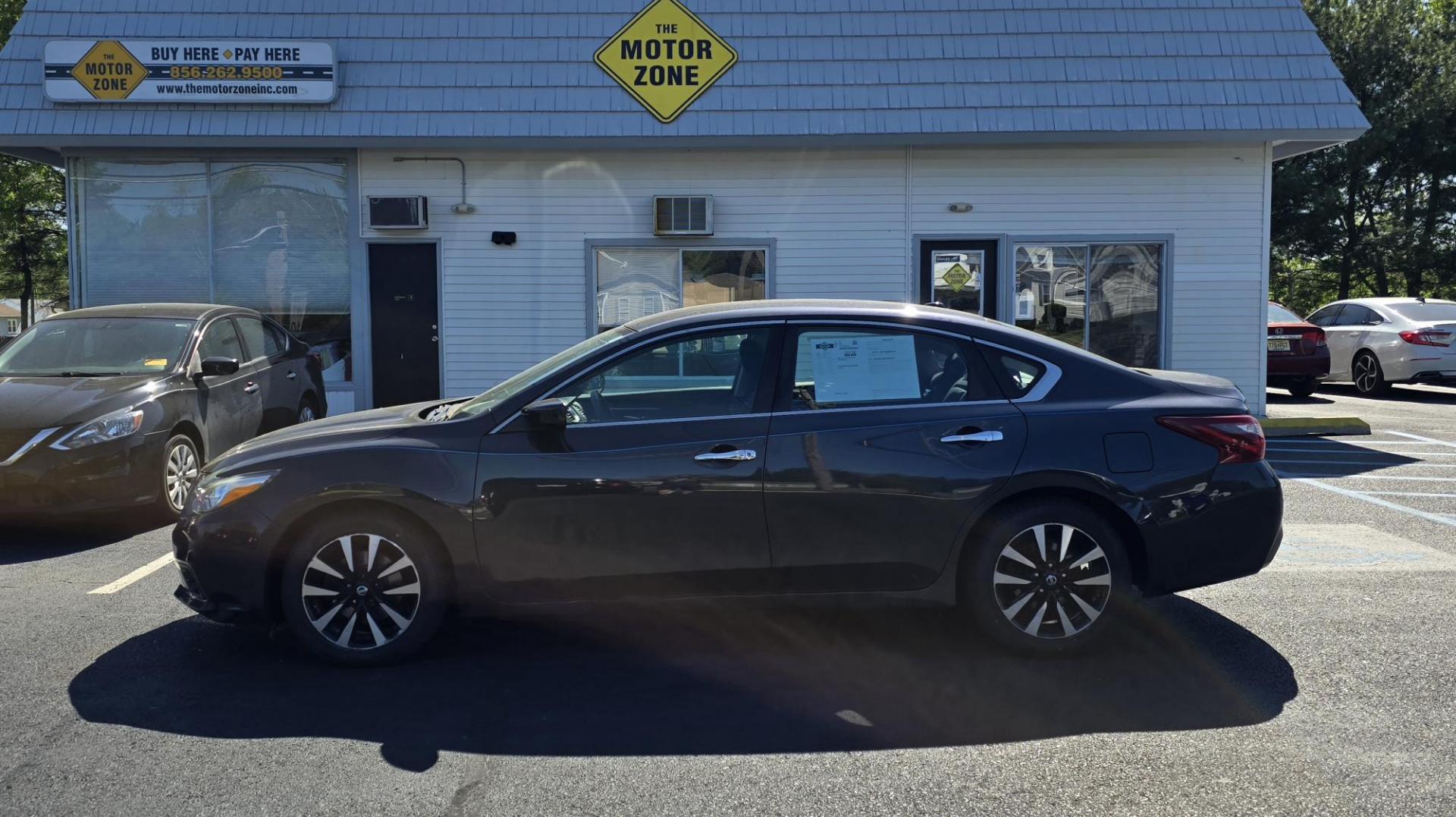 2018 Gray /Black Nissan Altima 2.5 (1N4AL3AP0JC) with an 2.5L L4 DOHC 16V engine, CVT transmission, located at 1010 N White Horse Pike, Stratford, NJ, 08084, (856) 262-9500, 39.838921, -75.011497 - Photo#2