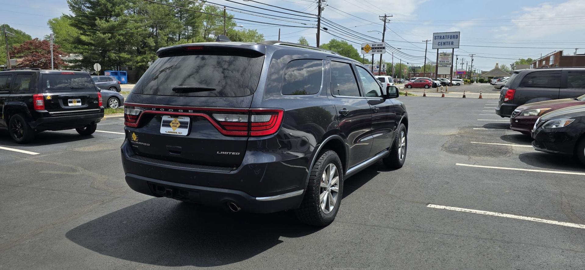 2015 Gray /Black Dodge Durango Limited AWD (1C4RDJDG1FC) with an 3.6L V6 DOHC 24V engine, 8-Speed Automatic transmission, located at 1010 N White Horse Pike, Stratford, NJ, 08084, (856) 262-9500, 39.838921, -75.011497 - Photo#4