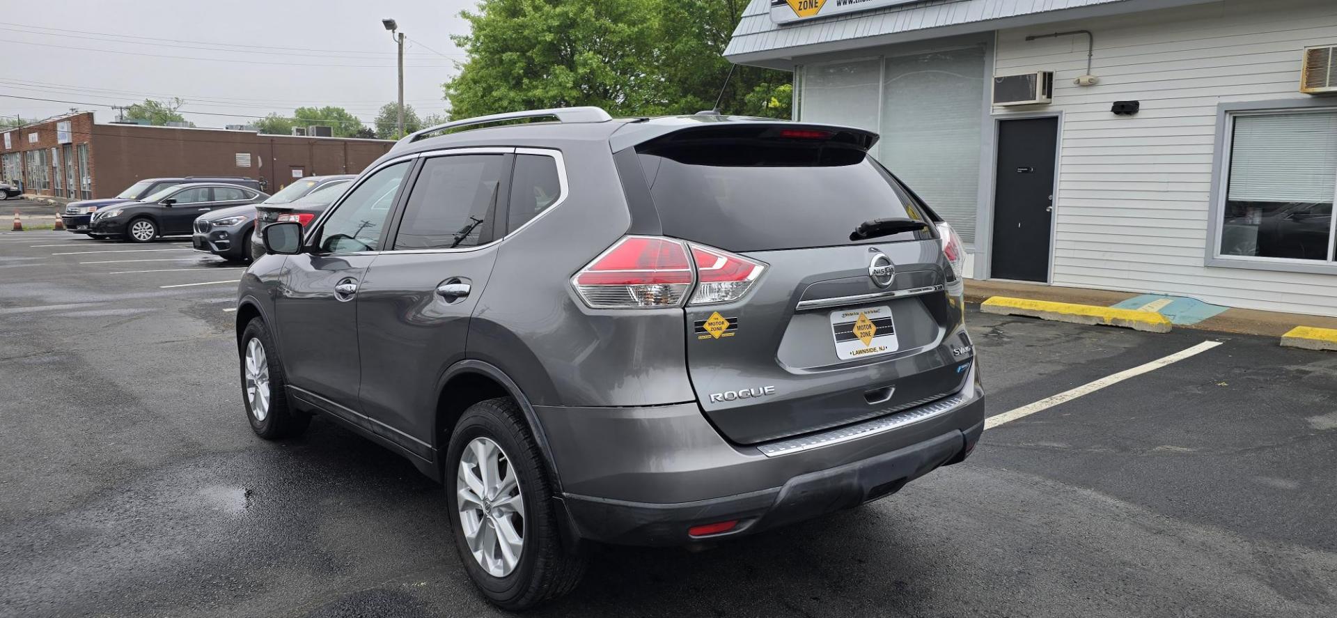 2014 Gray /Black Nissan Rogue S AWD (5N1AT2MV9EC) with an 2.5L L4 DOHC 16V engine, Continuously Variable Transmission transmission, located at 1010 N White Horse Pike, Stratford, NJ, 08084, (856) 262-9500, 39.838921, -75.011497 - Photo#2