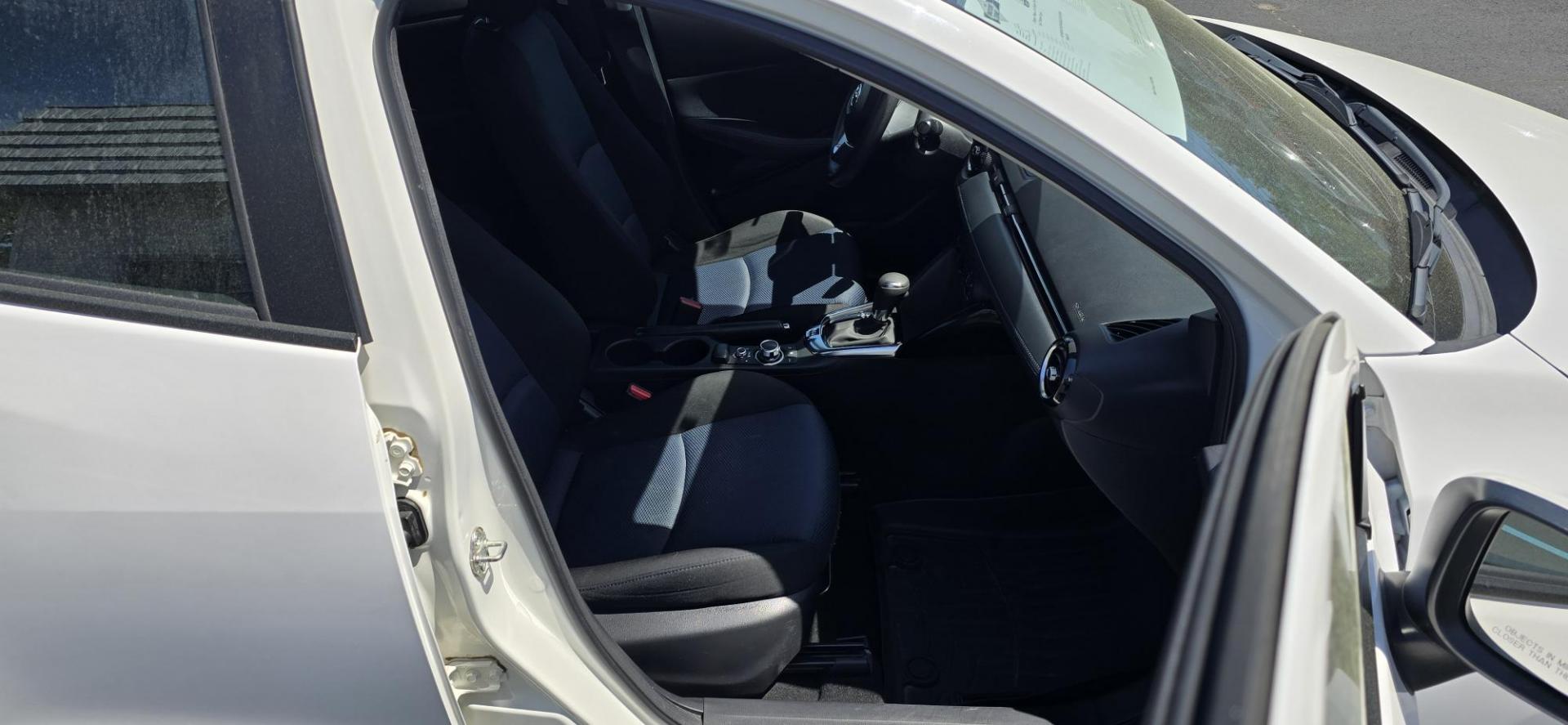 2018 White /Black Toyota Yaris iA 6A (3MYDLBYV7JY) with an 1.5L L4 DOHC 16V engine, 6A transmission, located at 1010 N White Horse Pike, Stratford, NJ, 08084, (856) 262-9500, 39.838921, -75.011497 - Photo#8