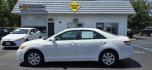 2011 White /Gray Toyota Camry SE (4T1BF3EK6BU) with an 2.5L L4 DOHC 16V engine, Automatic 6-Spd w/Overdrive transmission, located at 1010 N White Horse Pike, Stratford, NJ, 08084, (856) 262-9500, 39.838921, -75.011497 - Photo#5