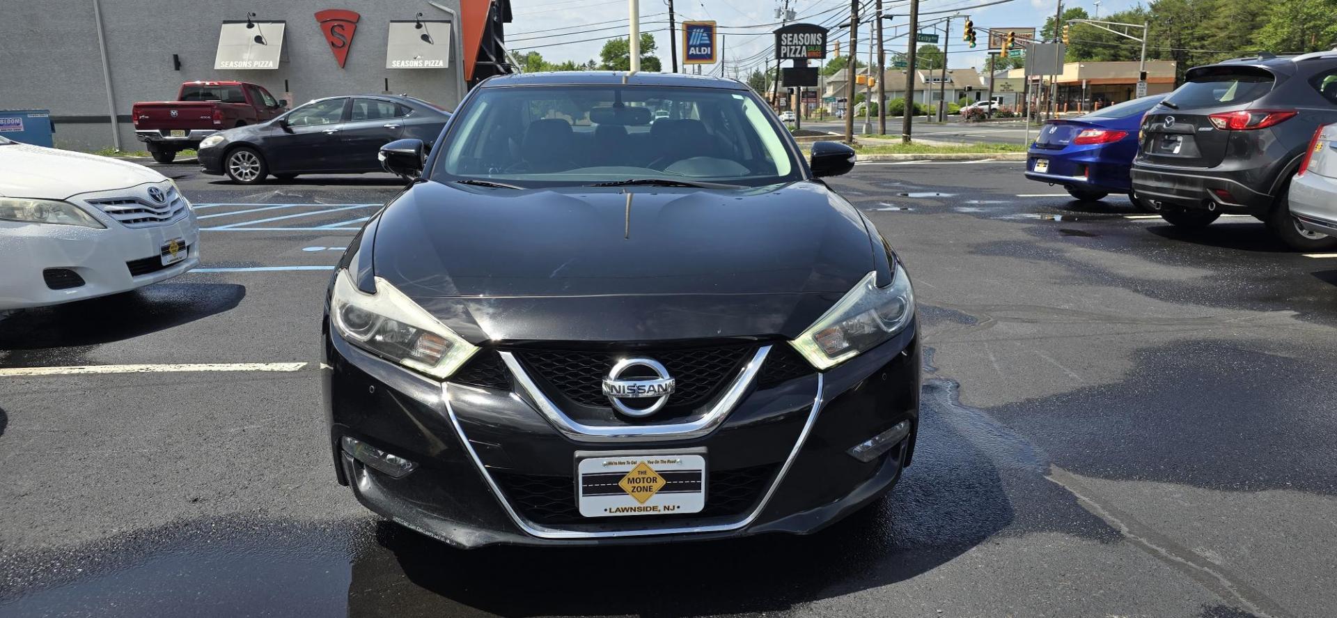 2018 Black /Black Nissan Maxima 3.5 SV (1N4AA6AP4JC) with an 3.5L V6 DOHC 24V engine, CVT transmission, located at 1010 N White Horse Pike, Stratford, NJ, 08084, (856) 262-9500, 39.838921, -75.011497 - Photo#4