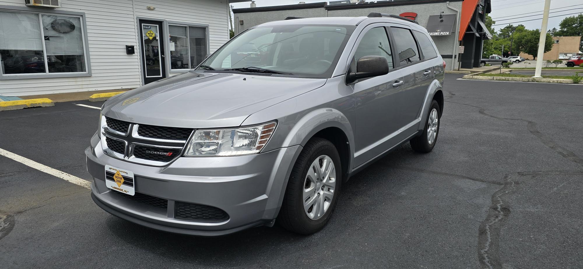 photo of 2017 Dodge Journey SE AWD