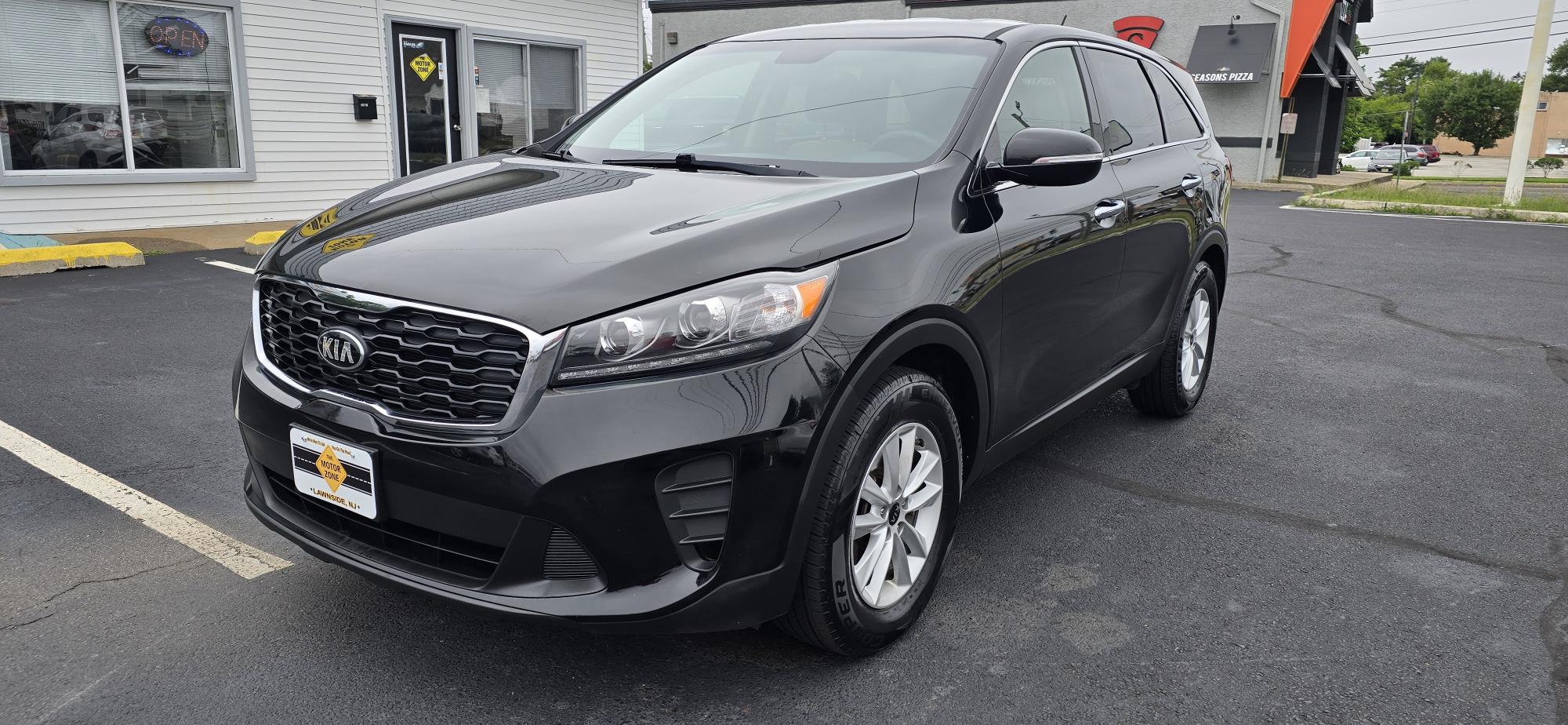 photo of 2019 Kia Sorento LX 2WD