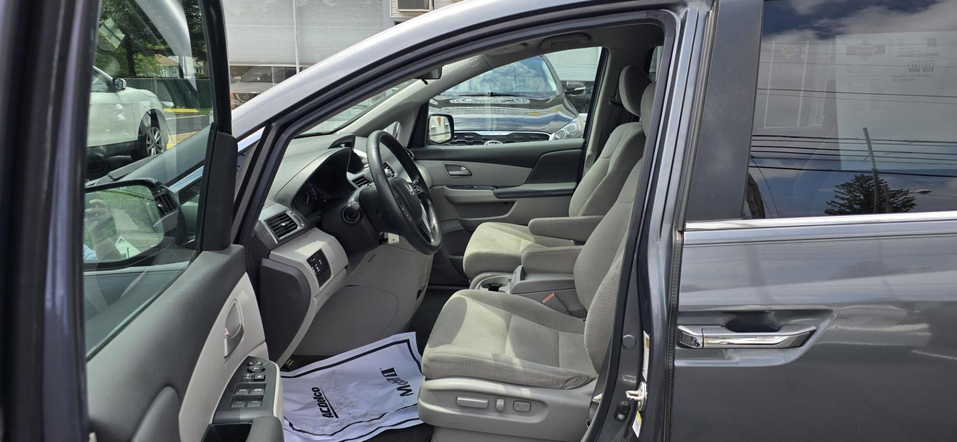 2013 Gray /Silver Honda Odyssey EX (5FNRL5H44DB) with an 3.5L V6 SOHC 24V engine, 5-Speed Automatic transmission, located at 1010 N White Horse Pike, Stratford, NJ, 08084, (856) 262-9500, 39.838921, -75.011497 - If an SUV is just too big and too fuel-thirsty, the 2013 Honda Odyssey is your next best bet. It’s EPA-rated at 28 mpg on the highway, has a stylish and modern exterior and lots of room for kids and cargo; it’s one of the best bargains on the market. No one lusts after minivans. They are ofte - Photo#7