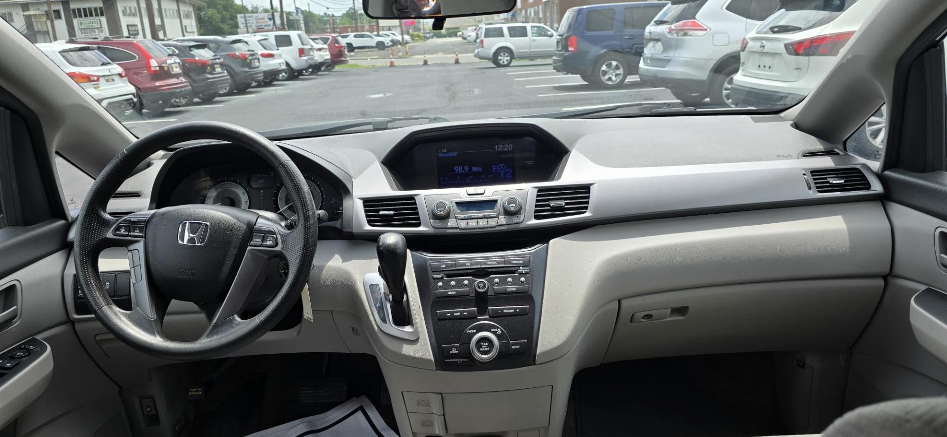 2013 Gray /Silver Honda Odyssey EX (5FNRL5H44DB) with an 3.5L V6 SOHC 24V engine, 5-Speed Automatic transmission, located at 1010 N White Horse Pike, Stratford, NJ, 08084, (856) 262-9500, 39.838921, -75.011497 - If an SUV is just too big and too fuel-thirsty, the 2013 Honda Odyssey is your next best bet. It’s EPA-rated at 28 mpg on the highway, has a stylish and modern exterior and lots of room for kids and cargo; it’s one of the best bargains on the market. No one lusts after minivans. They are ofte - Photo#8