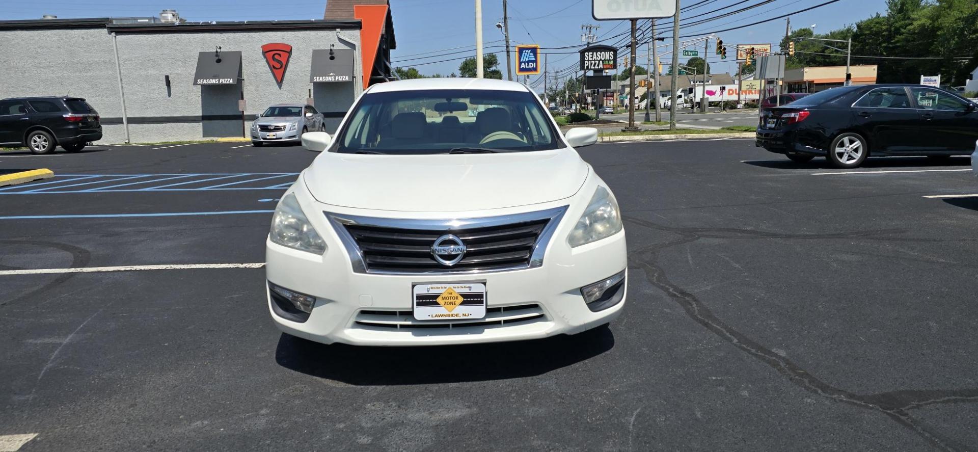 2015 Pearl White /Tan Nissan Altima 2.5 S (1N4AL3AP5FN) with an 2.5L L4 DOHC 16V engine, Continuously Variable Transmission transmission, located at 1010 N White Horse Pike, Stratford, NJ, 08084, (856) 262-9500, 39.838921, -75.011497 - The 2015 Nissan Altima continues to be a top choice among family sedans, delivering excellent fuel economy and a rare blend of comfort and agility. The 2015 Nissan Altima is a "just right" family sedan in most respects. You want fuel economy? Both the four-cylinder engine and the V6 are class leade - Photo#4