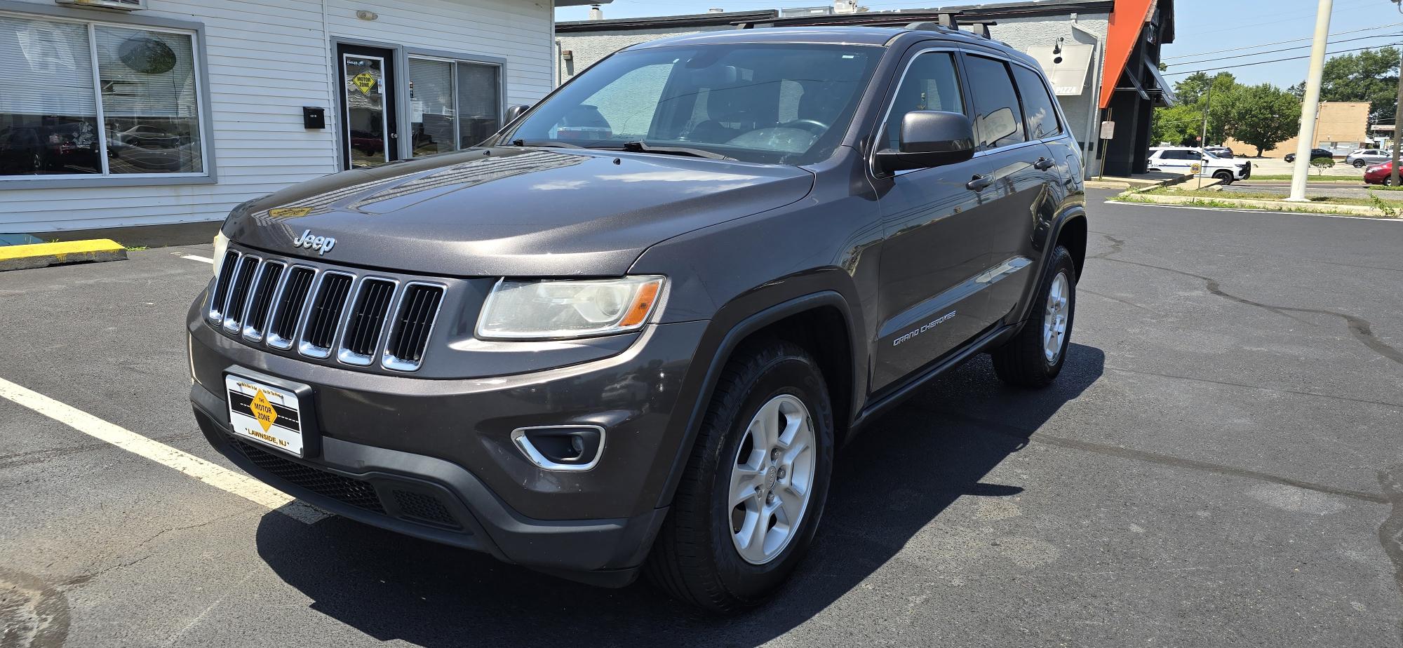 photo of 2014 Jeep Grand Cherokee Laredo 4WD