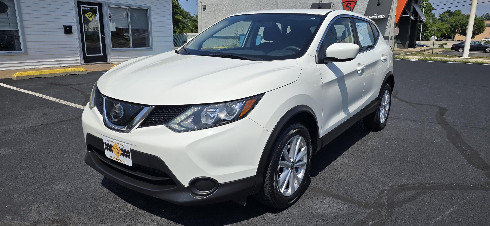 photo of 2019 Nissan Rogue Sport SL AWD