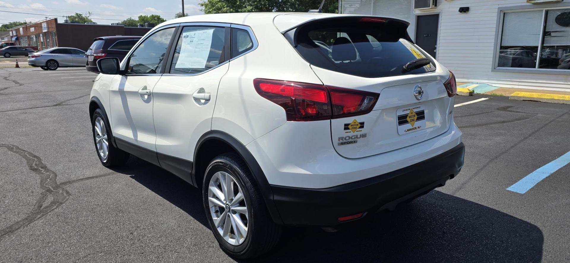 2019 White /Black Nissan Rogue Sport SPORT AWD (JN1BJ1CR0KW) with an 2.0L L4 DOHC 16V engine, CVT transmission, located at 1010 N White Horse Pike, Stratford, NJ, 08084, (856) 262-9500, 39.838921, -75.011497 - Photo#2