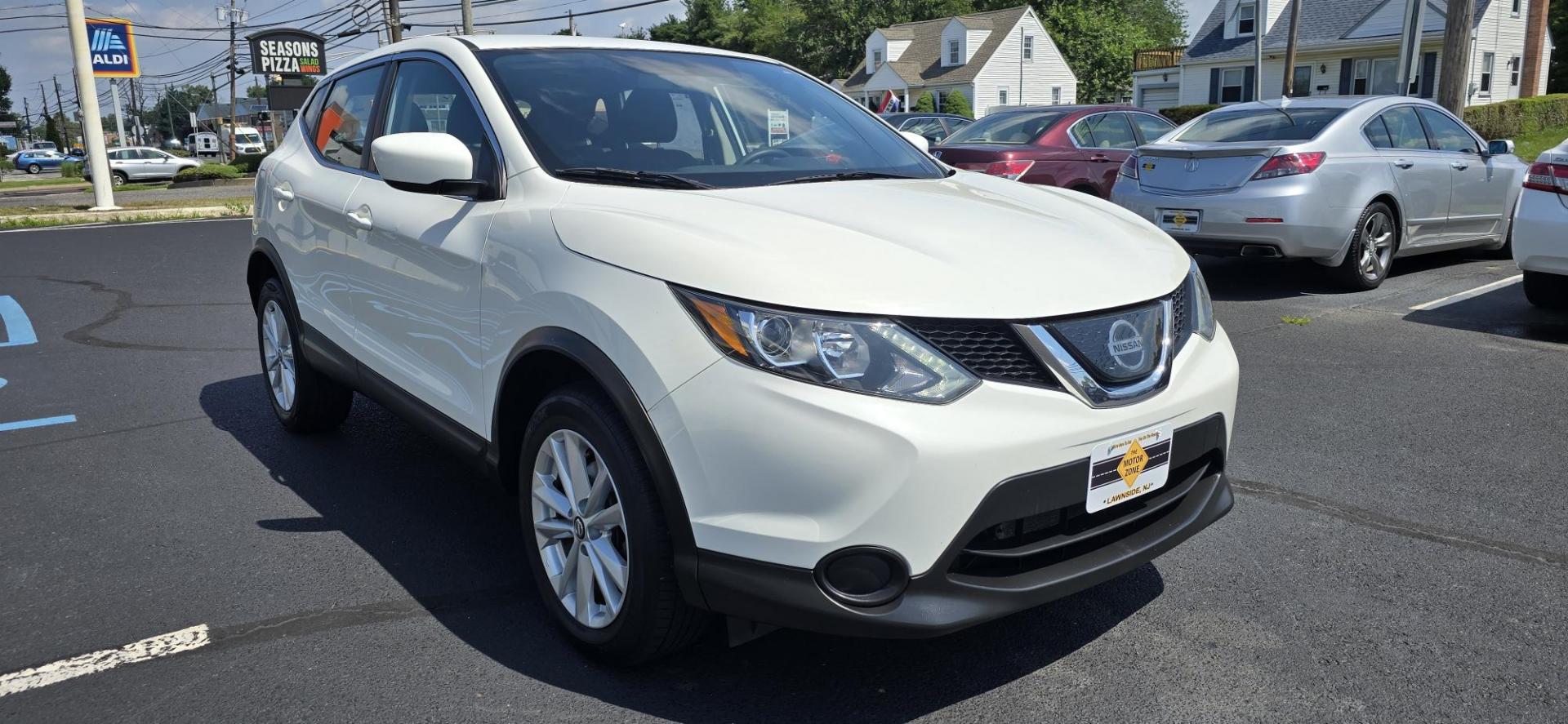 2019 White /Black Nissan Rogue Sport SPORT AWD (JN1BJ1CR0KW) with an 2.0L L4 DOHC 16V engine, CVT transmission, located at 1010 N White Horse Pike, Stratford, NJ, 08084, (856) 262-9500, 39.838921, -75.011497 - Photo#1