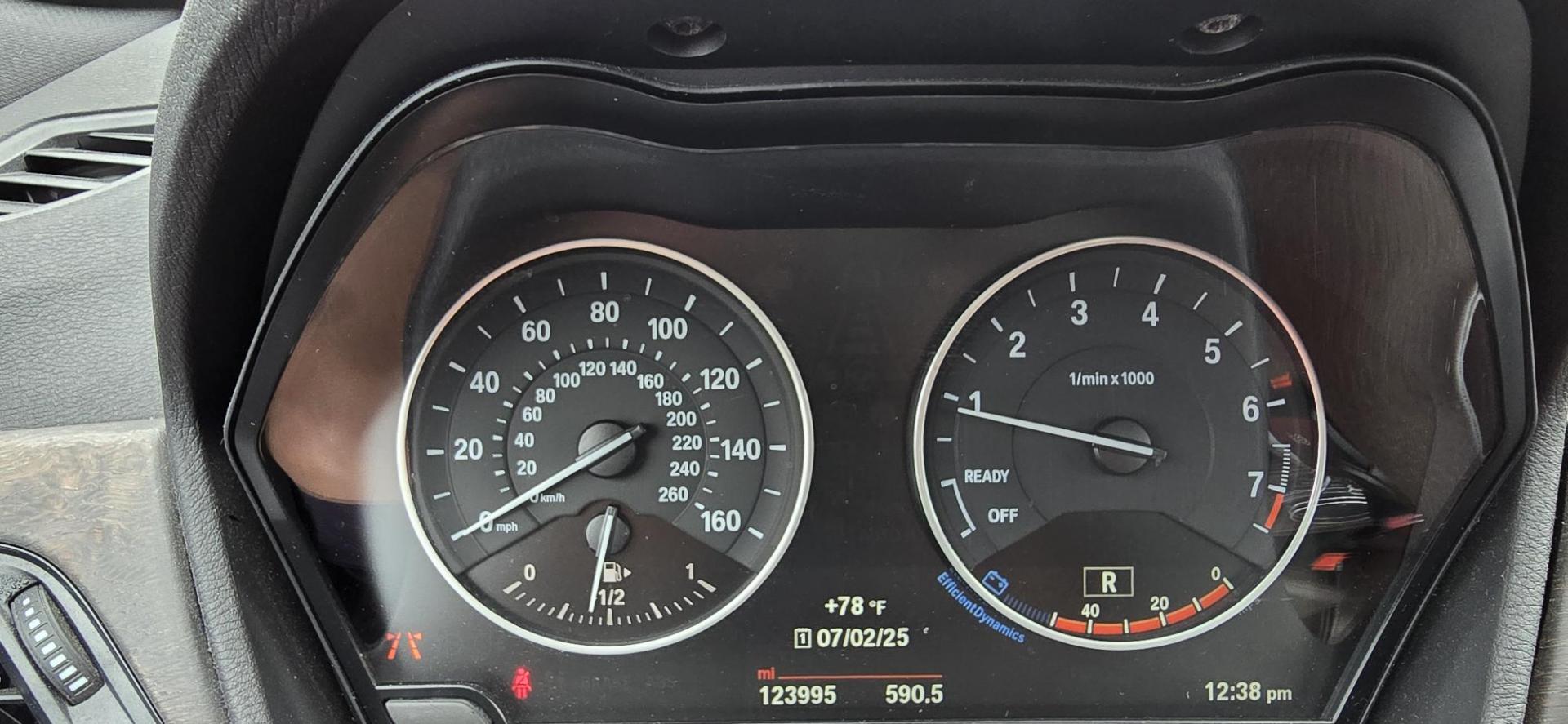 2017 Gray /Brown Leather BMW X1 xDrive28i (WBXHT3Z36H4) with an 2.0L L4 DOHC 16V engine, 8A transmission, located at 1010 N White Horse Pike, Stratford, NJ, 08084, (856) 262-9500, 39.838921, -75.011497 - The 2017 X1 is BMW's smallest and most affordable utility vehicle, yet it offers a surprising amount of passenger and cargo space. It delivers trademark BMW quality inside and out, and despite having less power than earlier versions, the X1 still accelerates and handles better than most in its class - Photo#11