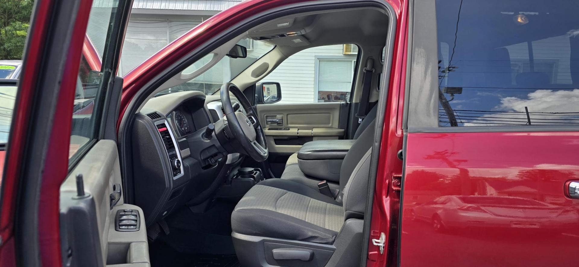 2011 Red /Black Dodge Ram 1500 Sport Quad Cab 4WD (1D7RV1GT8BS) with an 5.7L V8 OHV 16V engine, 5-Speed Automatic transmission, located at 1010 N White Horse Pike, Stratford, NJ, 08084, (856) 262-9500, 39.838921, -75.011497 - The 2011 Ram 1500 is a top pick in the full-size pickup truck segment thanks to its winning combination of strong performance, smooth ride and a classy cabin. Those of you wearing the baseball caps and nylon jackets with the Ram symbol on them won't get any argument from us; the 2011 Ram 1500 is tou - Photo#11