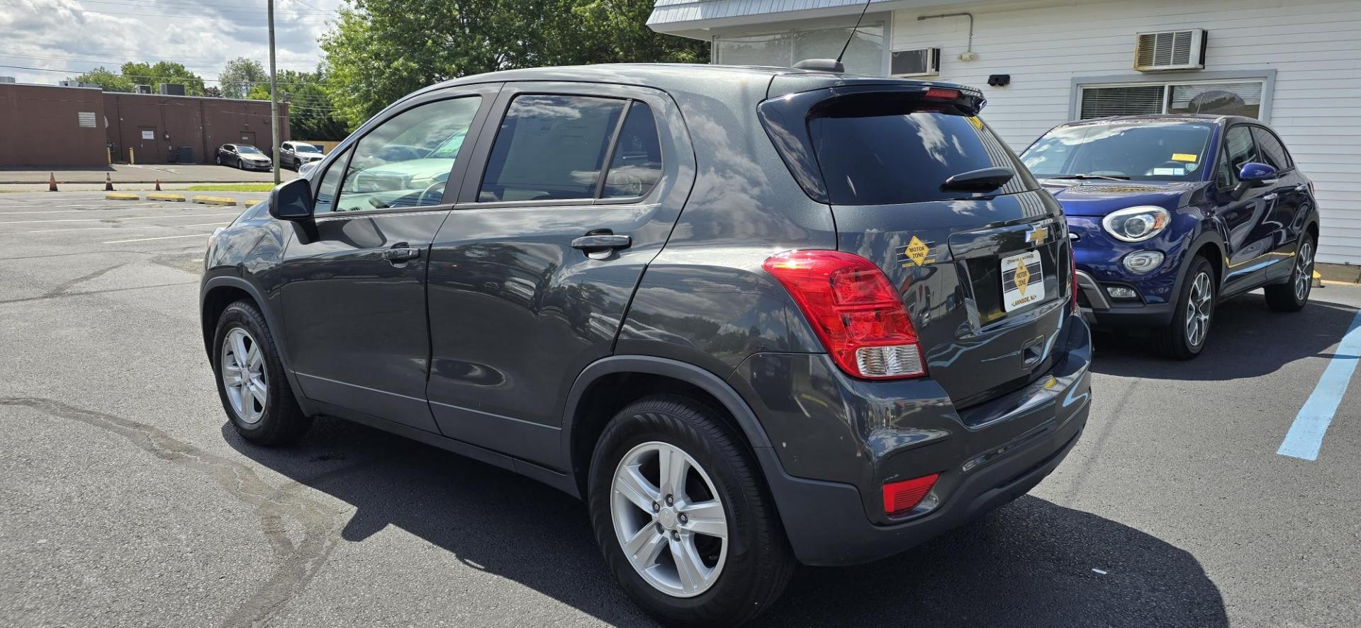 2020 Gray /Black Chevrolet Trax LS FWD (3GNCJKSB5LL) with an 1.4L L4 DOHC 16V engine, 6A transmission, located at 1010 N White Horse Pike, Stratford, NJ, 08084, (856) 262-9500, 39.838921, -75.011497 - Photo#5