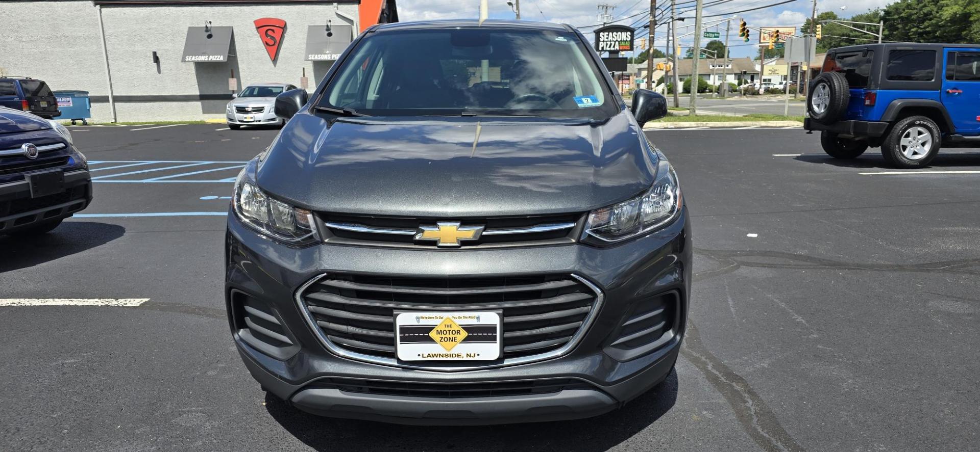 2020 Gray /Black Chevrolet Trax LS FWD (3GNCJKSB5LL) with an 1.4L L4 DOHC 16V engine, 6A transmission, located at 1010 N White Horse Pike, Stratford, NJ, 08084, (856) 262-9500, 39.838921, -75.011497 - Photo#6