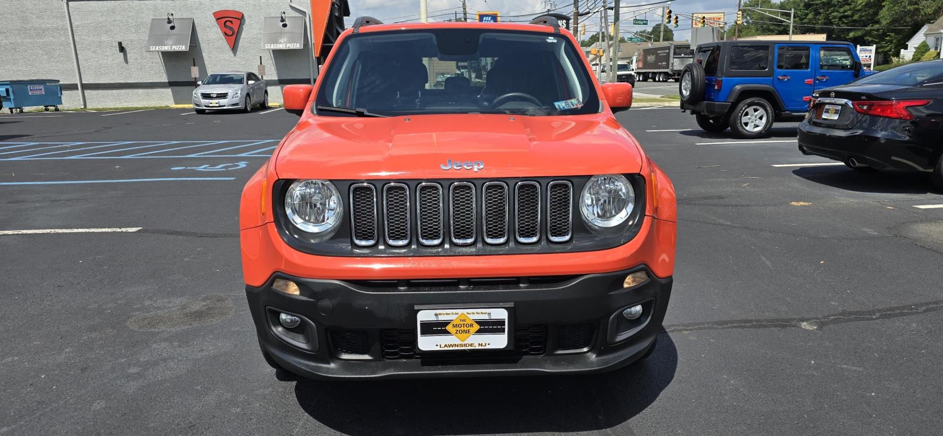 2018 ORANGE /BLACK Jeep Renegade Latitude 4WD (ZACCJBBB2JP) with an 2.4L L4 DOHC 16V engine, Automatic 9-Spd w/Overdrive transmission, located at 1010 N White Horse Pike, Stratford, NJ, 08084, (856) 262-9500, 39.838921, -75.011497 - Photo#6
