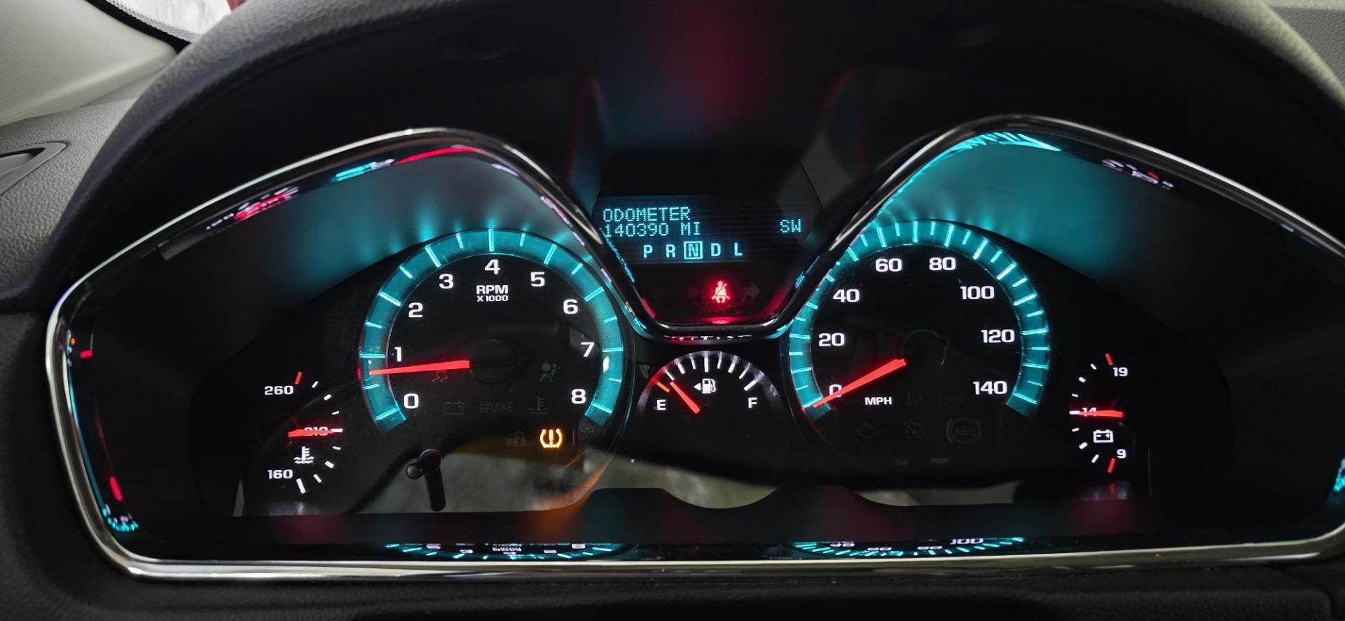 2017 Silver /Black Chevrolet Traverse 1LT AWD (1GNKVGKD5HJ) with an 3.6L V6 DOHC 24V engine, 6A transmission, located at 1010 N White Horse Pike, Stratford, NJ, 08084, (856) 262-9500, 39.838921, -75.011497 - Photo#13