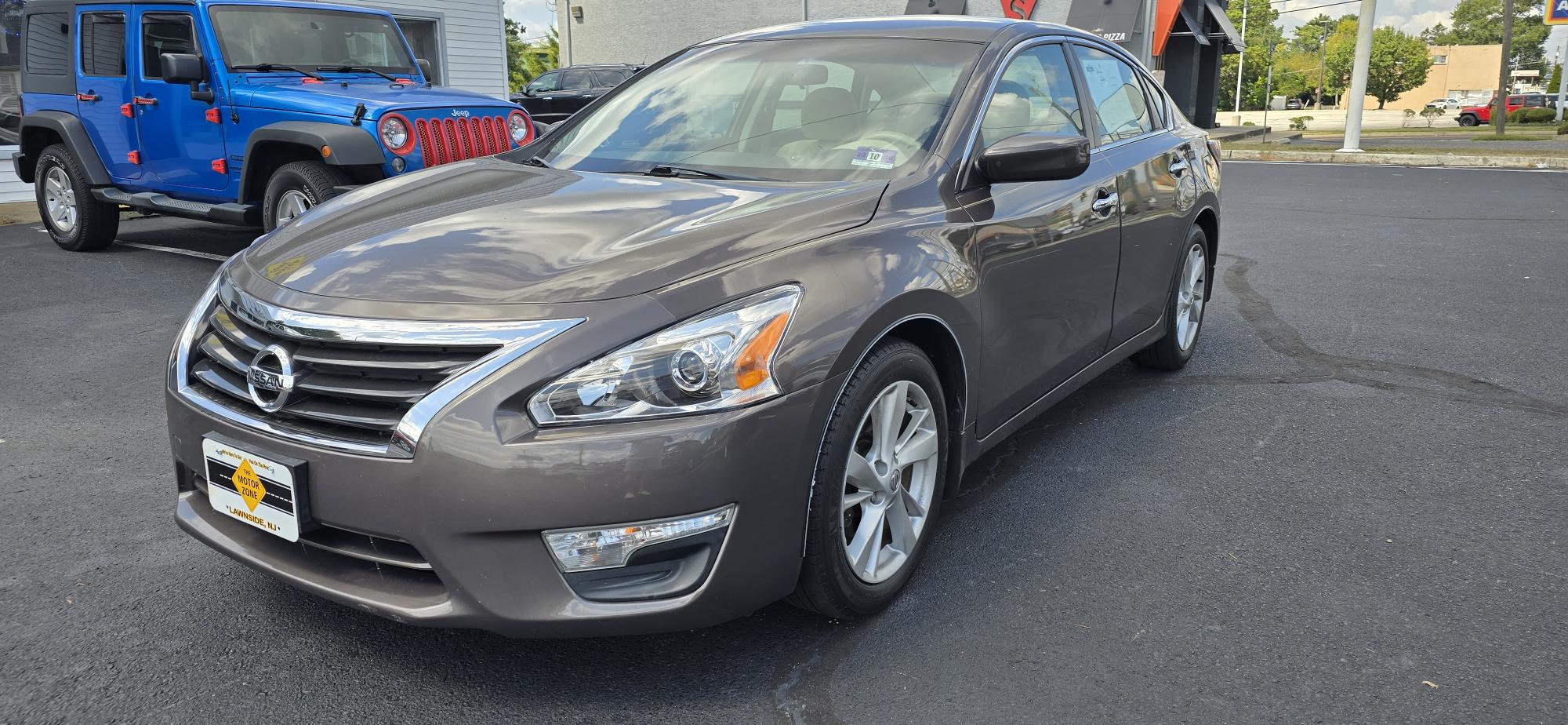 photo of 2014 Nissan Altima 2.5 SL