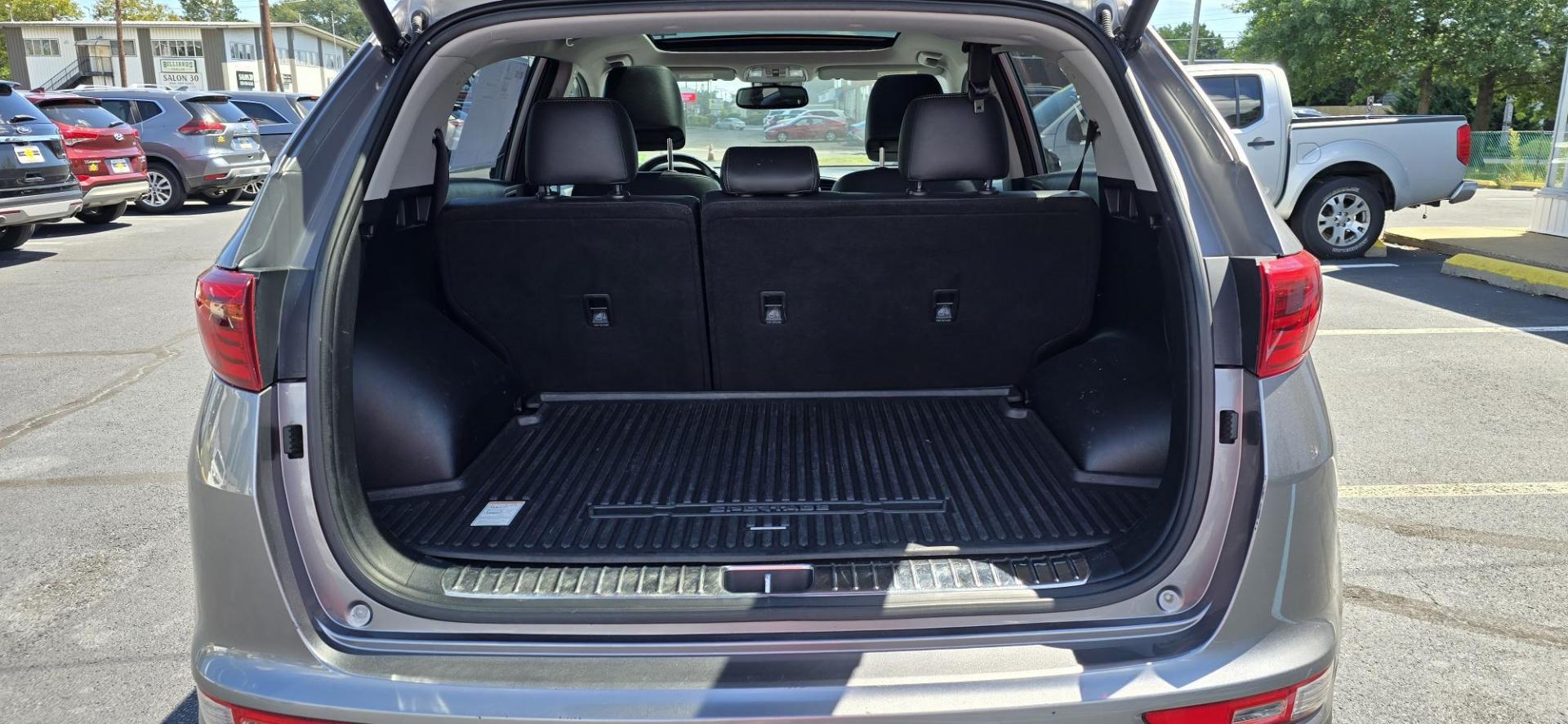 2017 Gray /Black Kia Sportage SX AWD (KNDPRCA62H7) with an 2.0L L4 DOHC 16V engine, 6A transmission, located at 1010 N White Horse Pike, Stratford, NJ, 08084, (856) 262-9500, 39.838921, -75.011497 - Photo#9