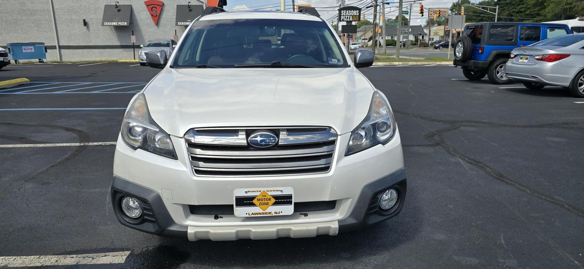 2013 White /Brown Leather Subaru Outback 2.5i Limited (4S4BRCSC3D3) with an 2.5L H4 DOHC 16V engine, AUTOMATIC CVT transmission, located at 1010 N White Horse Pike, Stratford, NJ, 08084, (856) 262-9500, 39.838921, -75.011497 - Photo#5