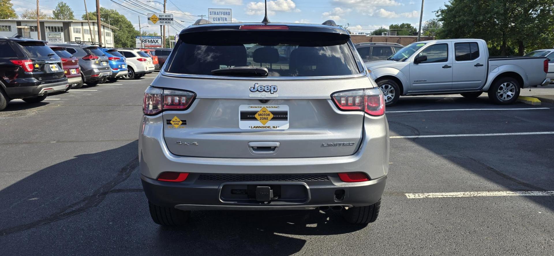 2017 Silver /BLACK LEATHER Jeep Compass Limited 4WD (3C4NJDCB8HT) with an 2.4L L4 DOHC 16V engine, CVT transmission, located at 1010 N White Horse Pike, Stratford, NJ, 08084, (856) 262-9500, 39.838921, -75.011497 - Photo#7