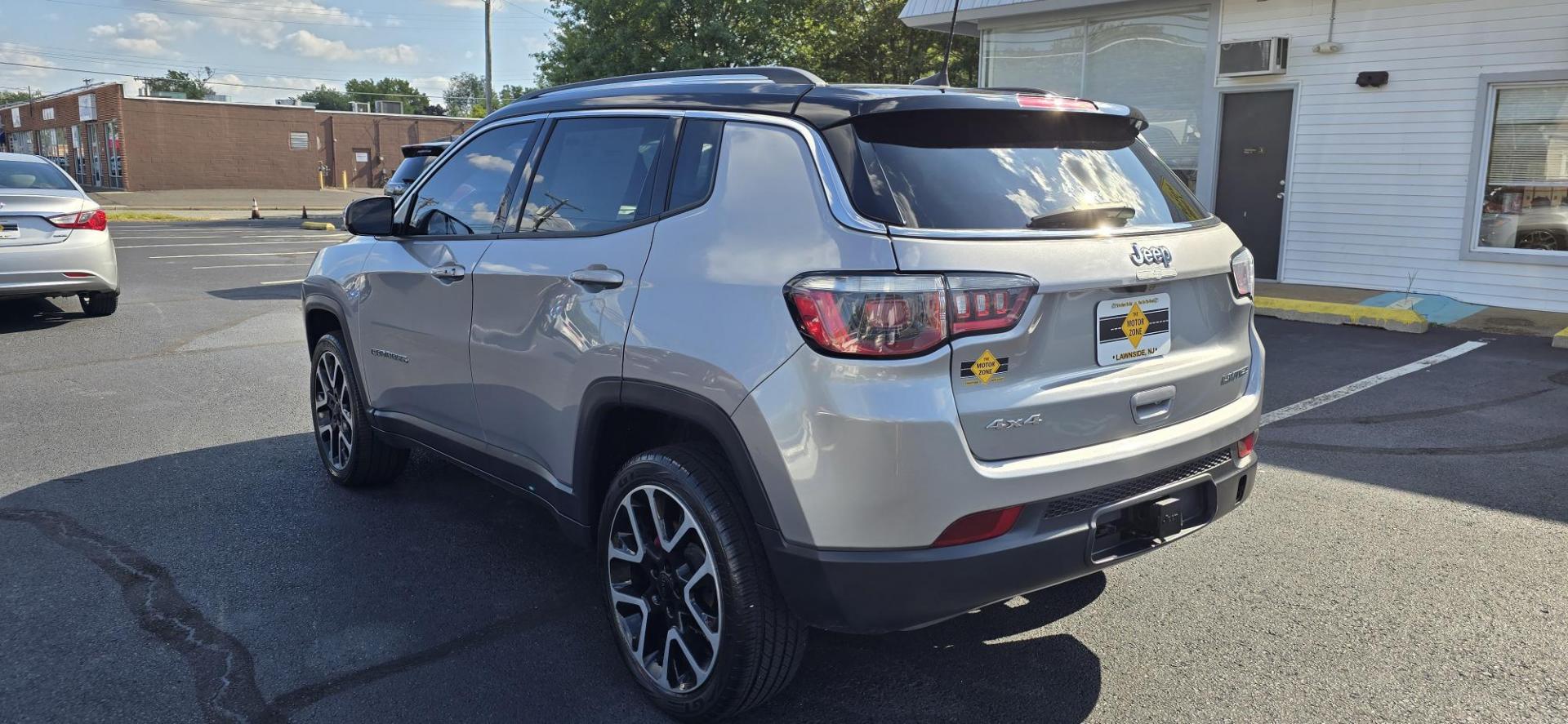 2017 Silver /BLACK LEATHER Jeep Compass Limited 4WD (3C4NJDCB8HT) with an 2.4L L4 DOHC 16V engine, CVT transmission, located at 1010 N White Horse Pike, Stratford, NJ, 08084, (856) 262-9500, 39.838921, -75.011497 - Photo#2