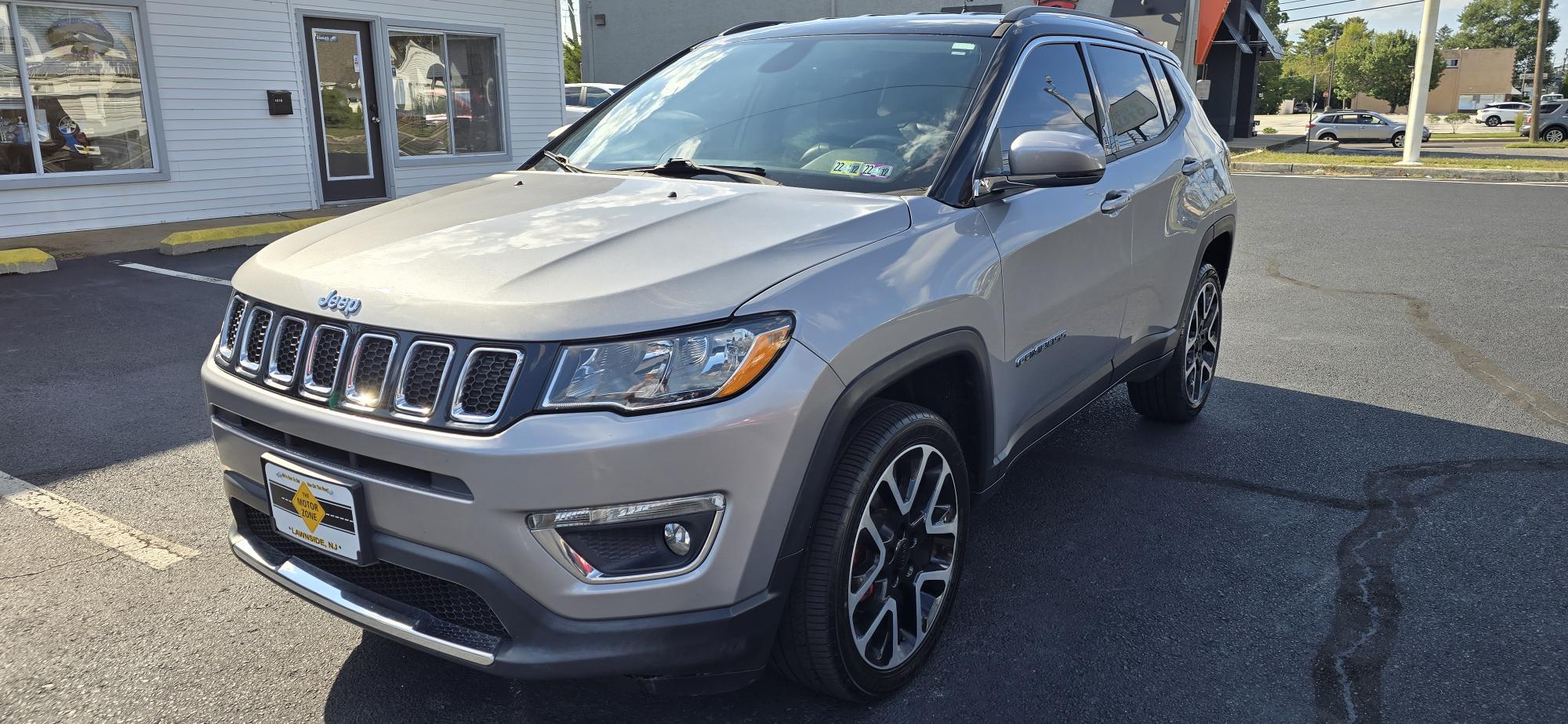 photo of 2017 Jeep Compass Limited 4WD