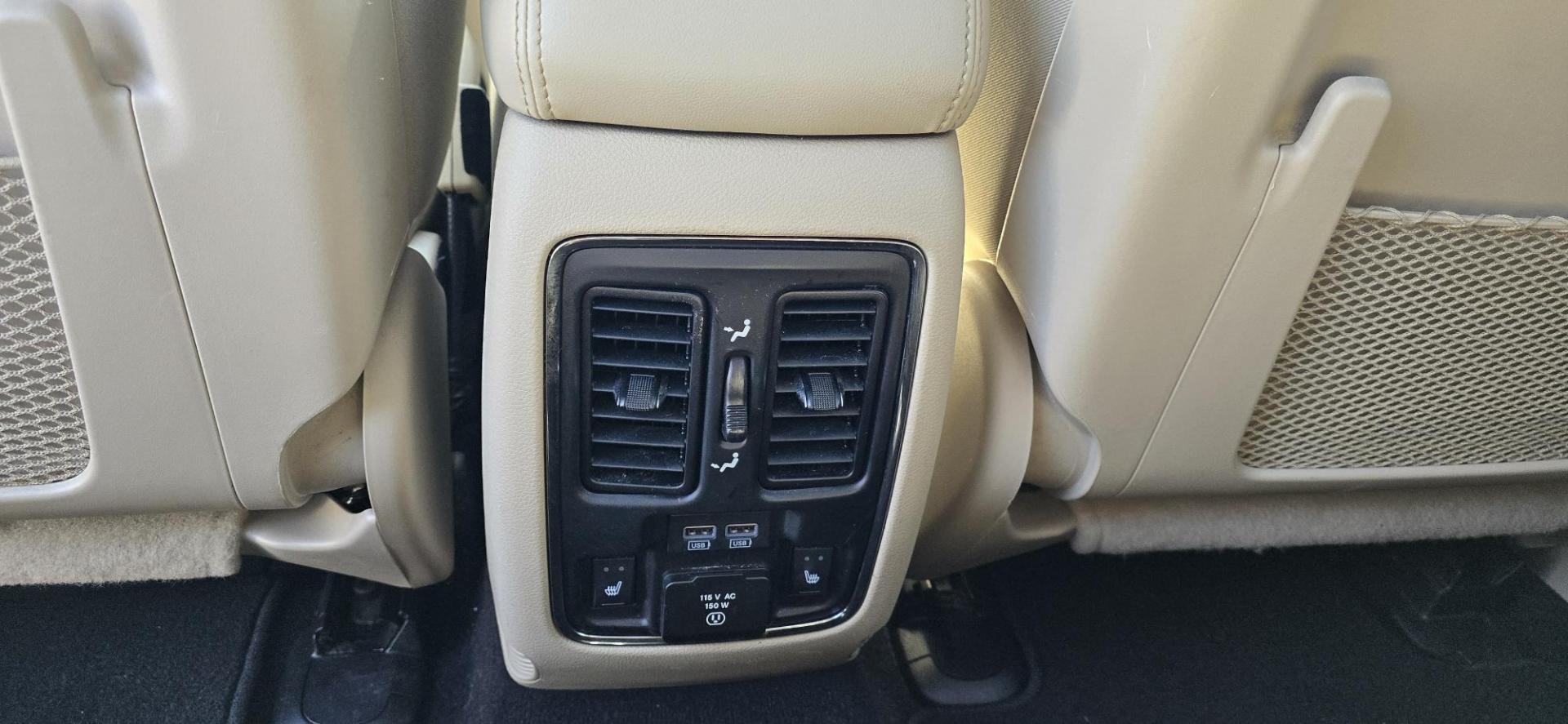 2019 Black /Tan Leather Jeep Grand Cherokee Limited 4WD (1C4RJFBG0KC) with an 3.6L V6 DOHC 24V engine, 8A transmission, located at 1010 N White Horse Pike, Stratford, NJ, 08084, (856) 262-9500, 39.838921, -75.011497 - Photo#11
