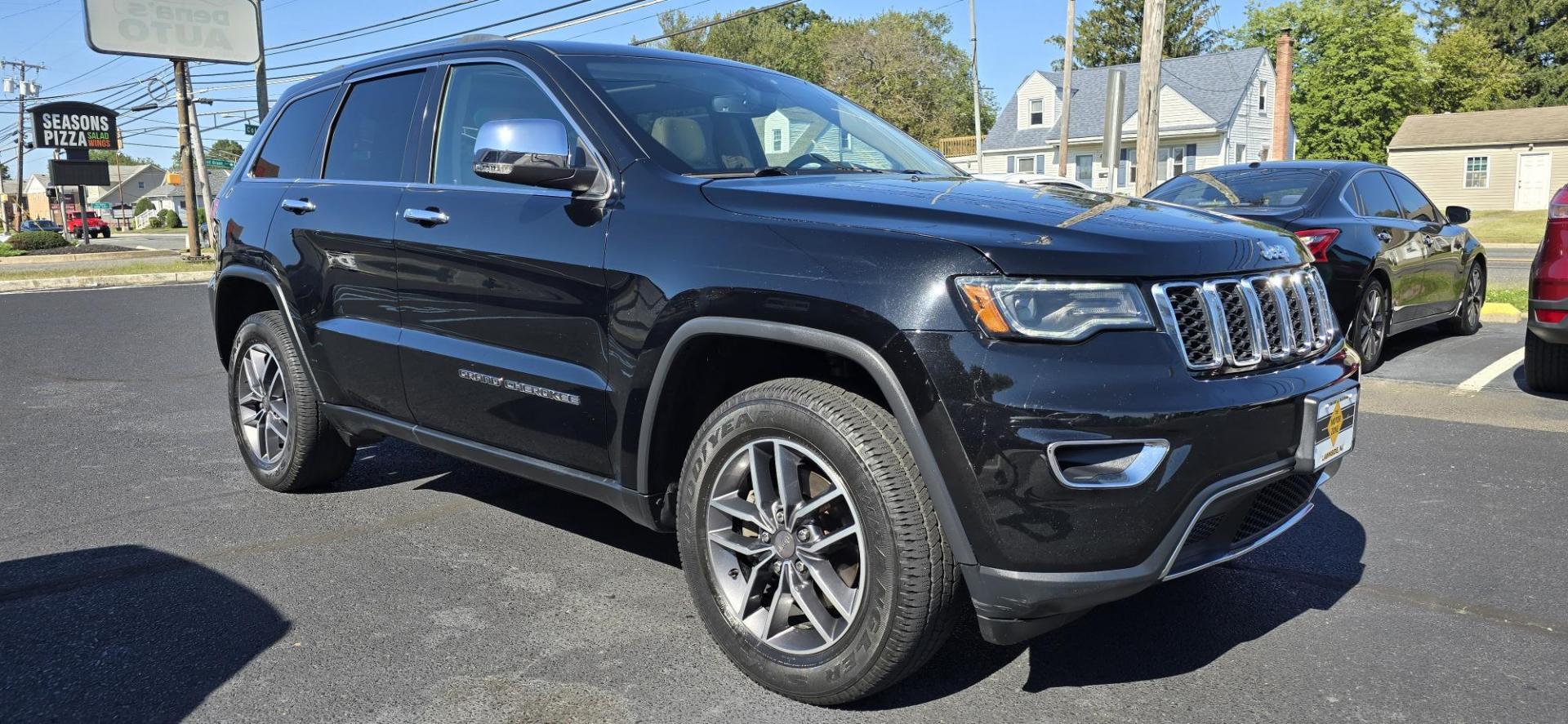 2019 Black /Tan Leather Jeep Grand Cherokee Limited 4WD (1C4RJFBG0KC) with an 3.6L V6 DOHC 24V engine, 8A transmission, located at 1010 N White Horse Pike, Stratford, NJ, 08084, (856) 262-9500, 39.838921, -75.011497 - Photo#1