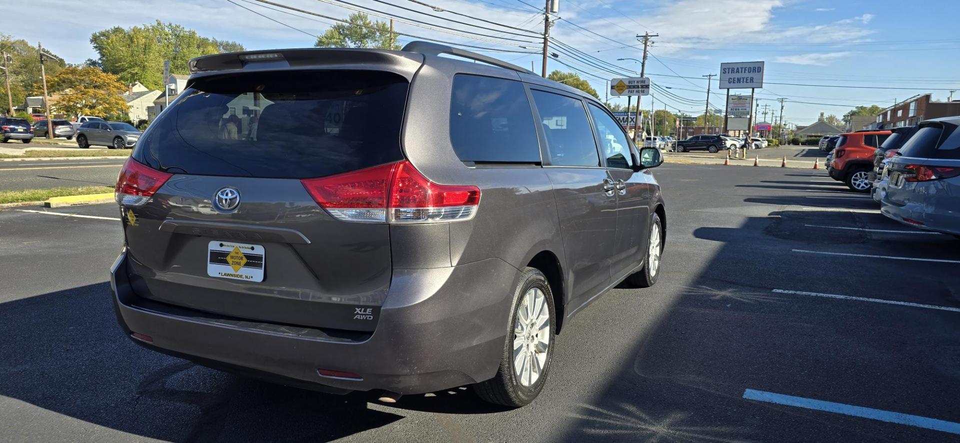 2013 Gray /Silver Toyota Sienna XLE AWD 7-Passenger V6 (5TDDK3DC8DS) with an 3.5L V6 EFI DOHC 24V engine, 5-Speed Automatic transmission, located at 1010 N White Horse Pike, Stratford, NJ, 08084, (856) 262-9500, 39.838921, -75.011497 - Photo#3