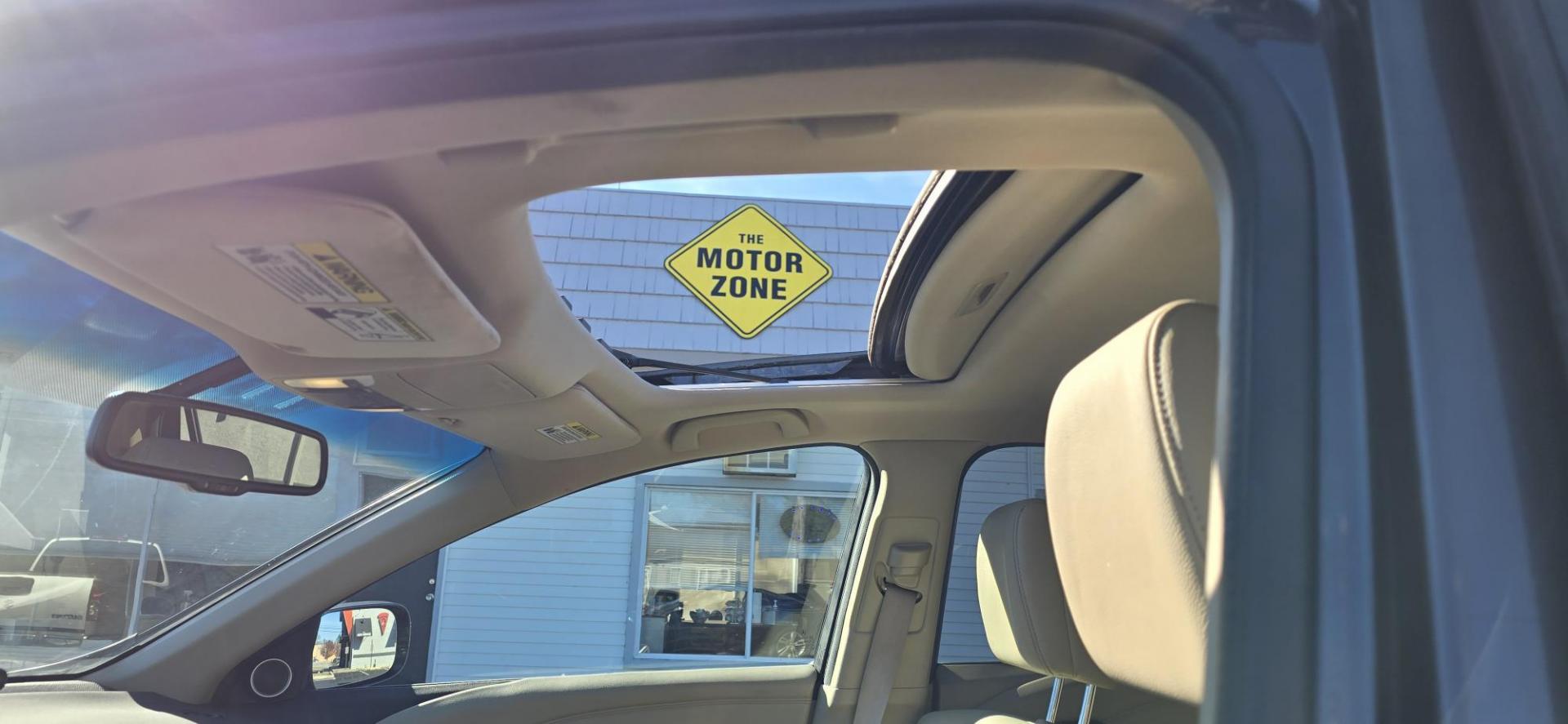 2014 Gray /Tan Leather Acura RDX 6-Spd AT AWD w/ Technology Package (5J8TB4H58EL) with an 2.3L L4 DOHC 16V engine, 6-Speed Automatic transmission, located at 1010 N White Horse Pike, Stratford, NJ, 08084, (856) 262-9500, 39.838921, -75.011497 - Photo#11