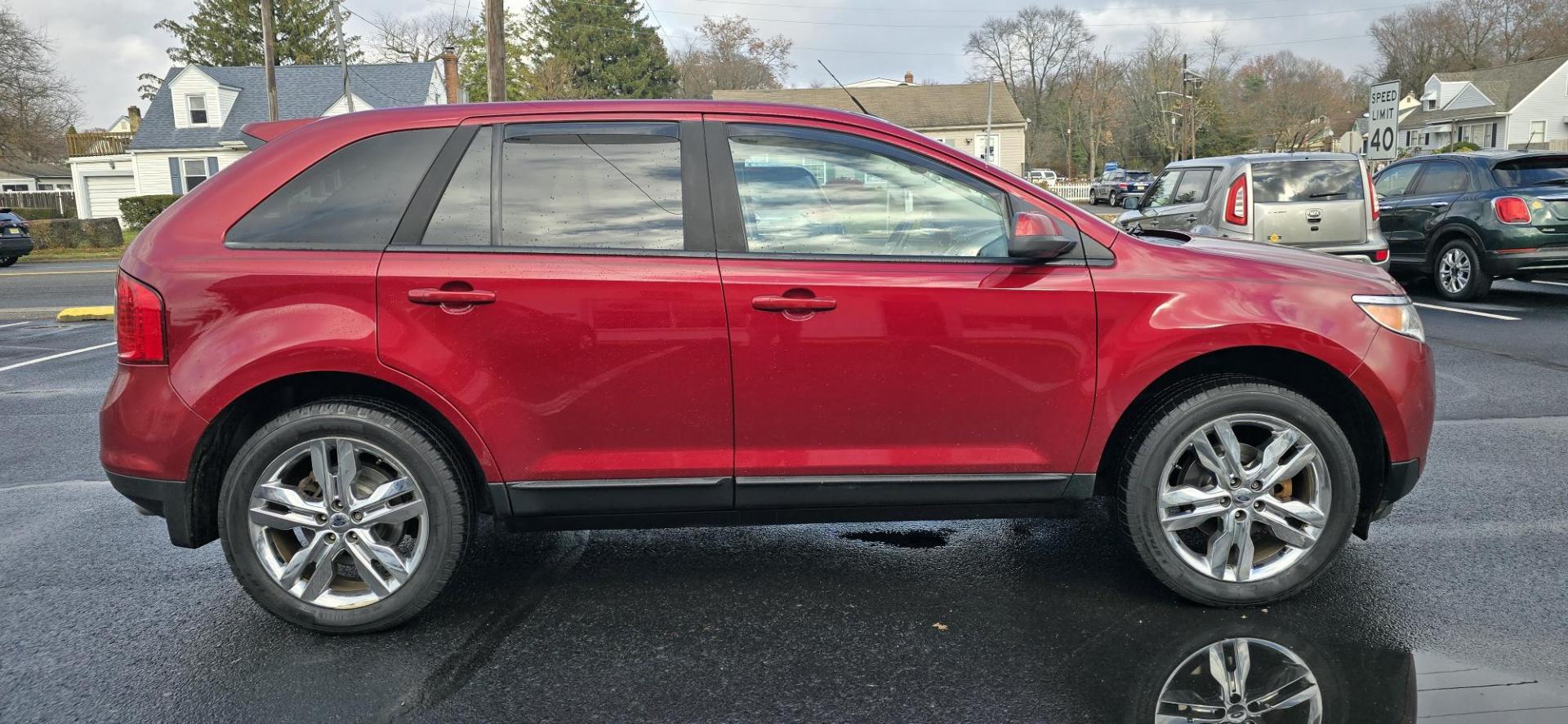 2013 Red /Black Leather Ford Edge SEL FWD (2FMDK3JC3DB) with an 3.5L V6 DOHC 24V engine, 6-Speed Automatic transmission, located at 1010 N White Horse Pike, Stratford, NJ, 08084, (856) 262-9500, 39.838921, -75.011497 - Photo#4