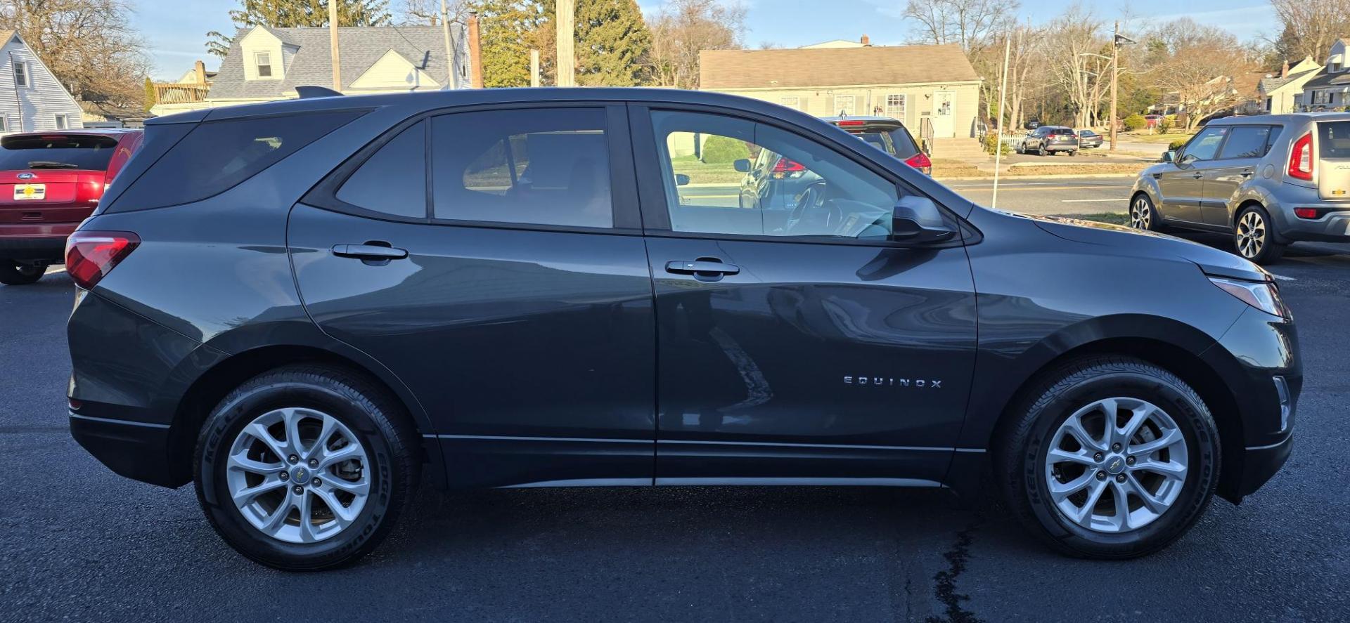 2020 Charocoal /Black Chevrolet Equinox LS 2WD (2GNAXHEV5L6) with an 1.5L L4 DIR DOHC 16V TURBO engine, 6A transmission, located at 1010 N White Horse Pike, Stratford, NJ, 08084, (856) 262-9500, 39.838921, -75.011497 - Photo#5