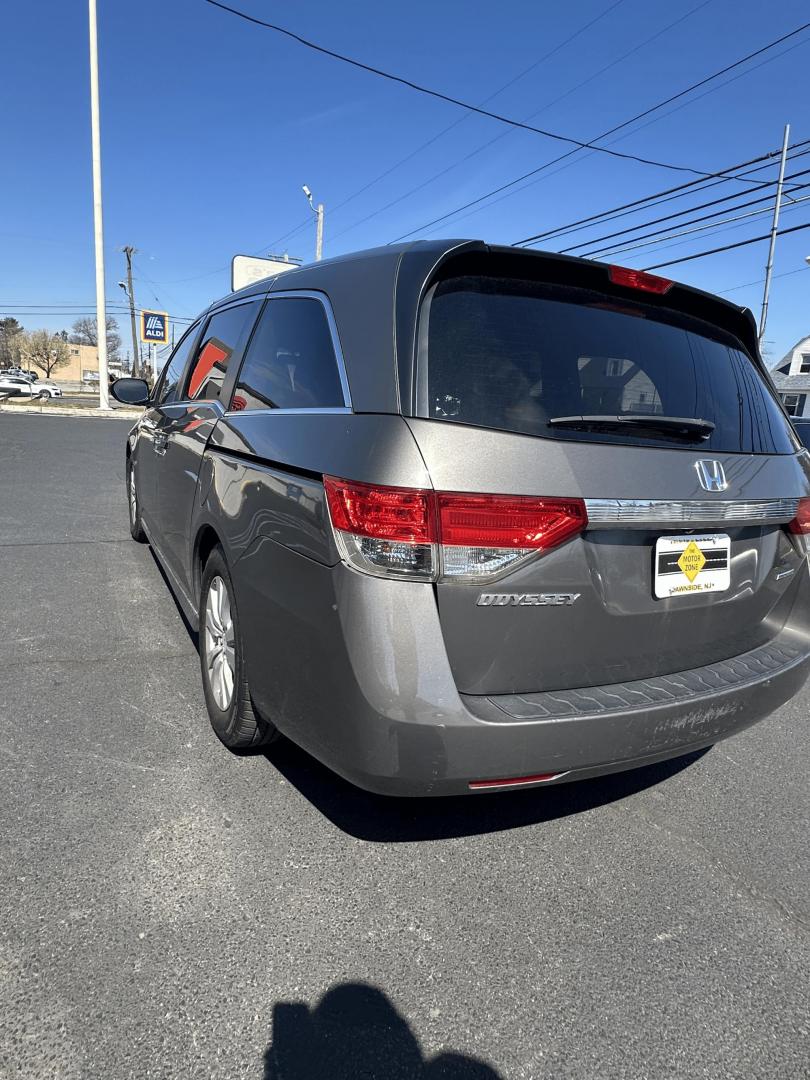 2016 Grey /Grey Honda Odyssey SE (5FNRL5H3XGB) with an 3.5L V6 SOHC 24V engine, 6A transmission, located at 1010 N White Horse Pike, Stratford, NJ, 08084, (856) 262-9500, 39.838921, -75.011497 - Photo#5