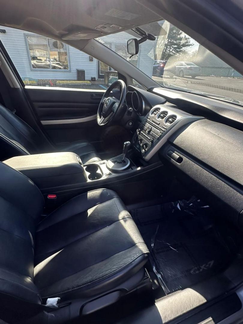 2010 Silver /Black Mazda CX-7 s Grand Touring (JM3ER2WLXA0) with an 2.3L L4 DOHC 16V TURBO engine, 6-Speed Automatic transmission, located at 1010 N White Horse Pike, Stratford, NJ, 08084, (856) 262-9500, 39.838921, -75.011497 - Photo#11