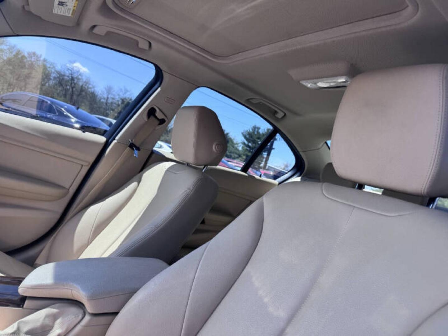 2015 BMW 3-Series 320i xDrive (WBA3C3C53FP) with an 2.0L L4 DOHC 16V engine, 8-Speed Automatic transmission, located at 1010 N White Horse Pike, Stratford, NJ, 08084, (856) 262-9500, 39.838921, -75.011497 - Photo#15