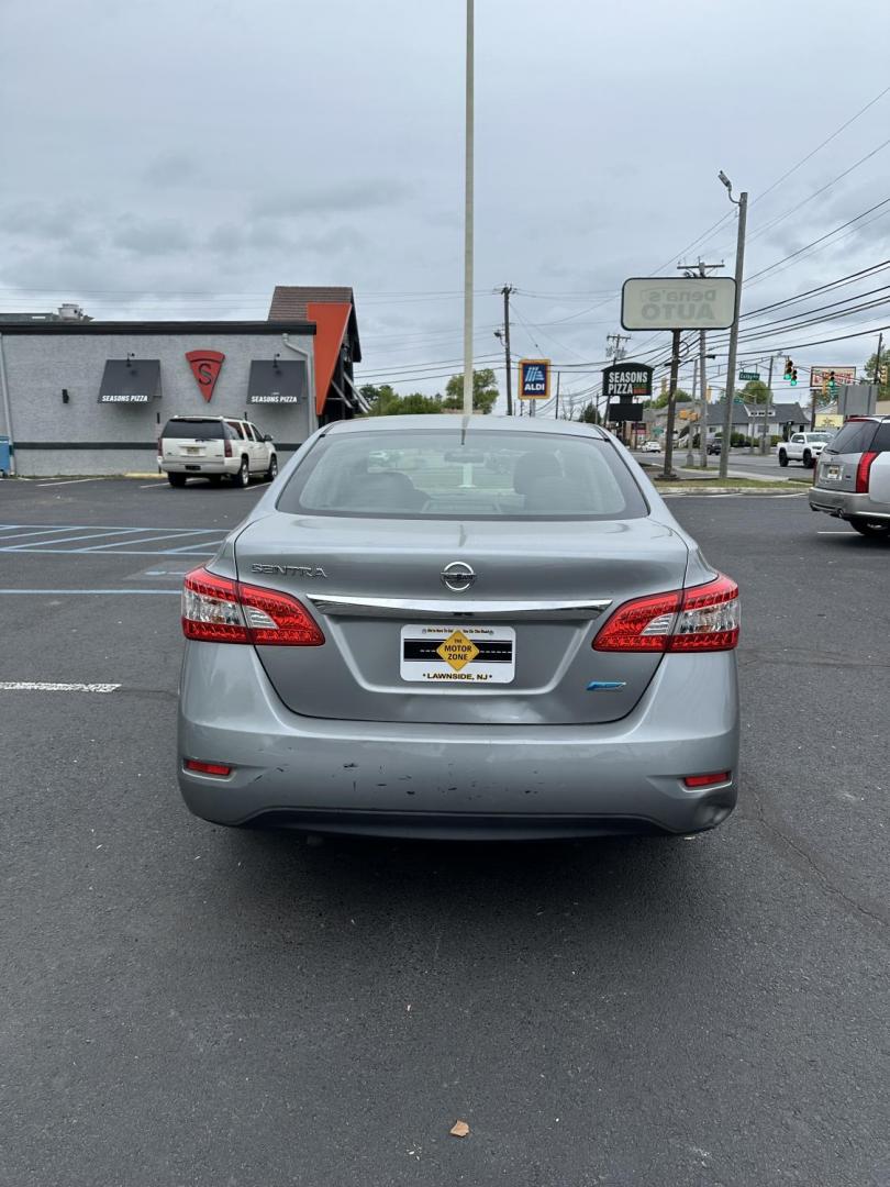 2014 Nissan Sentra S 6MT (3N1AB7AP2EY) with an 1.8L L4 SFI DOHC 16V engine, 6-Speed Manual transmission, located at 1010 N White Horse Pike, Stratford, NJ, 08084, (856) 262-9500, 39.838921, -75.011497 - Photo#4
