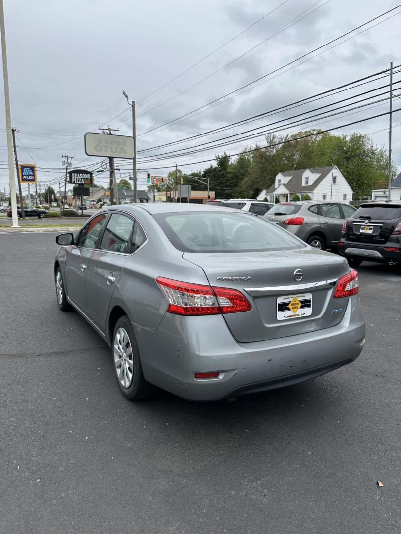 2014 Nissan Sentra S 6MT (3N1AB7AP2EY) with an 1.8L L4 SFI DOHC 16V engine, 6-Speed Manual transmission, located at 1010 N White Horse Pike, Stratford, NJ, 08084, (856) 262-9500, 39.838921, -75.011497 - Photo#6