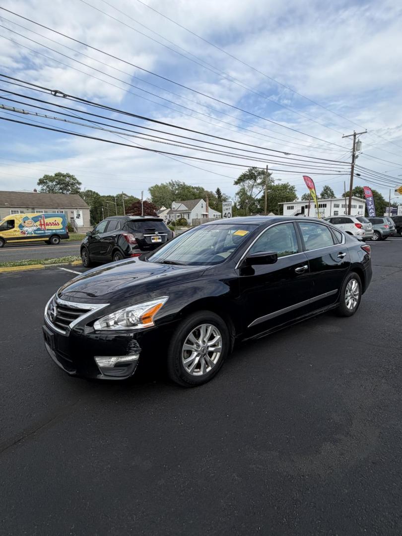2015 Black /Tan Nissan Altima 2.5 S (1N4AL3AP6FN) with an 2.5L L4 DOHC 16V engine, Continuously Variable Transmission transmission, located at 1010 N White Horse Pike, Stratford, NJ, 08084, (856) 262-9500, 39.838921, -75.011497 - Photo#0