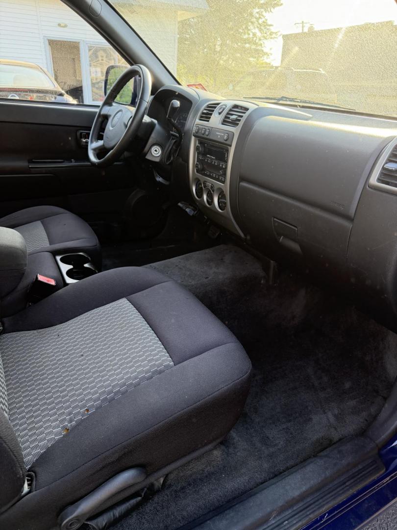 2011 Blue /Black Chevrolet Colorado 1LT Ext. Cab 4WD (1GCJTCFE4B8) with an 3.7L L5 DOHC 20V engine, located at 1010 N White Horse Pike, Stratford, NJ, 08084, (856) 262-9500, 39.838921, -75.011497 - Photo#9